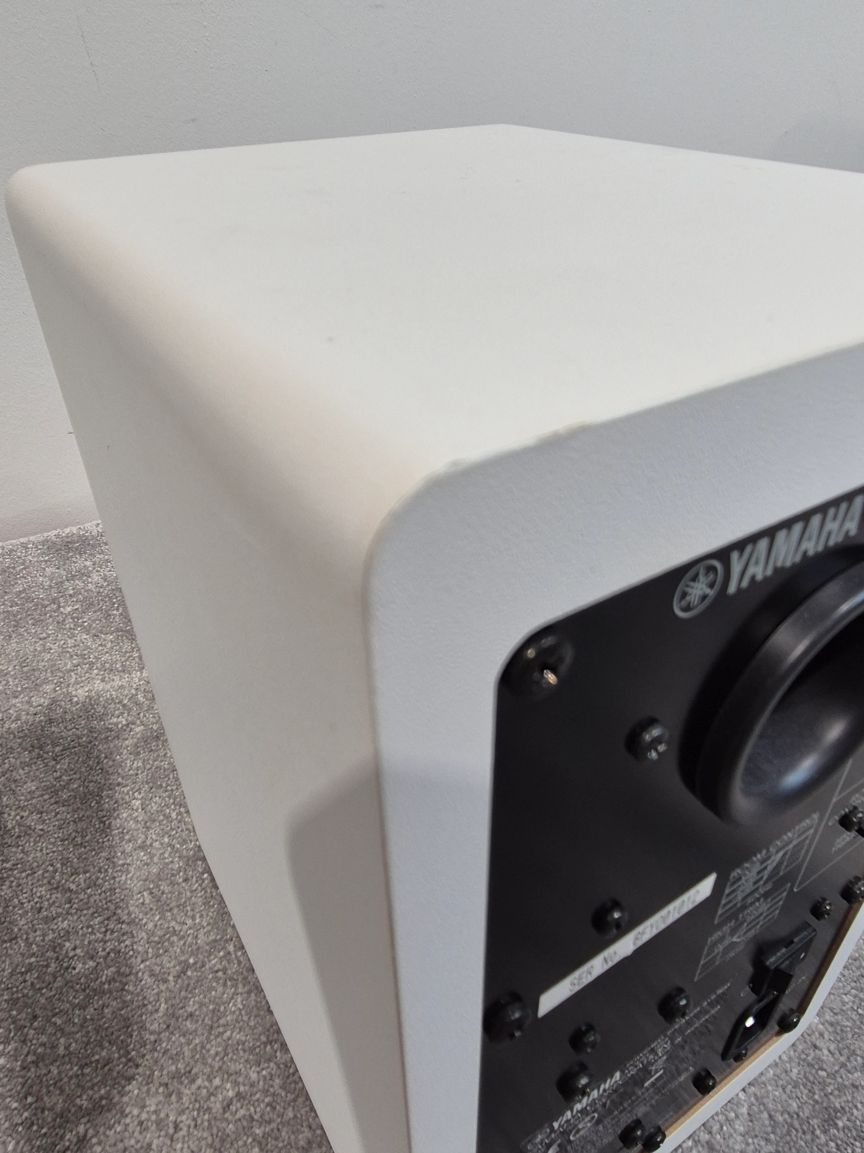 Yamaha H5 Studio Monitor Speakers - 2-Way Bass-Reflex Bi-Amplified - Pair - Image 15