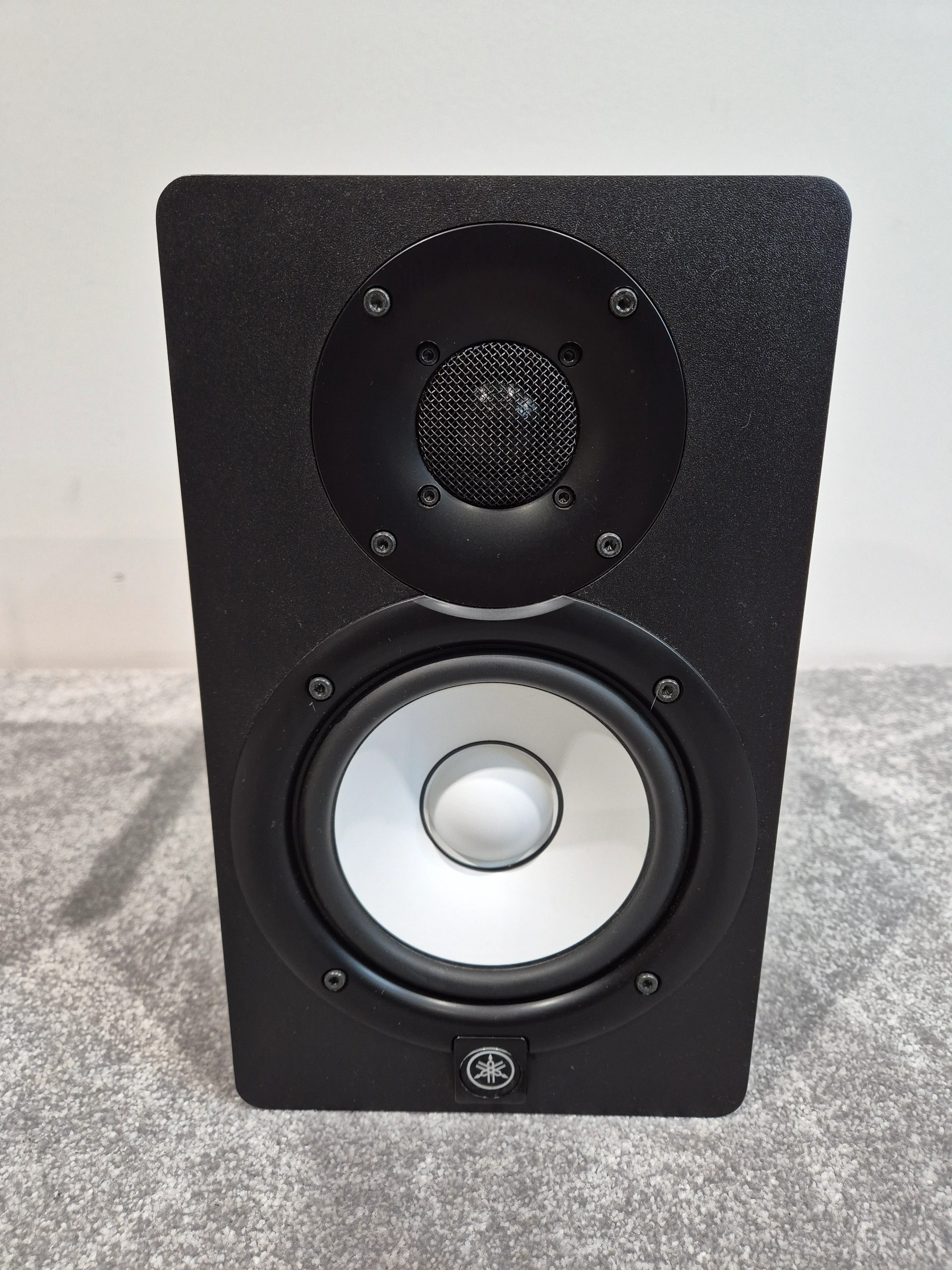Yamaha HS5 - Powered Studio Monitor Speaker - Pair - Image 2