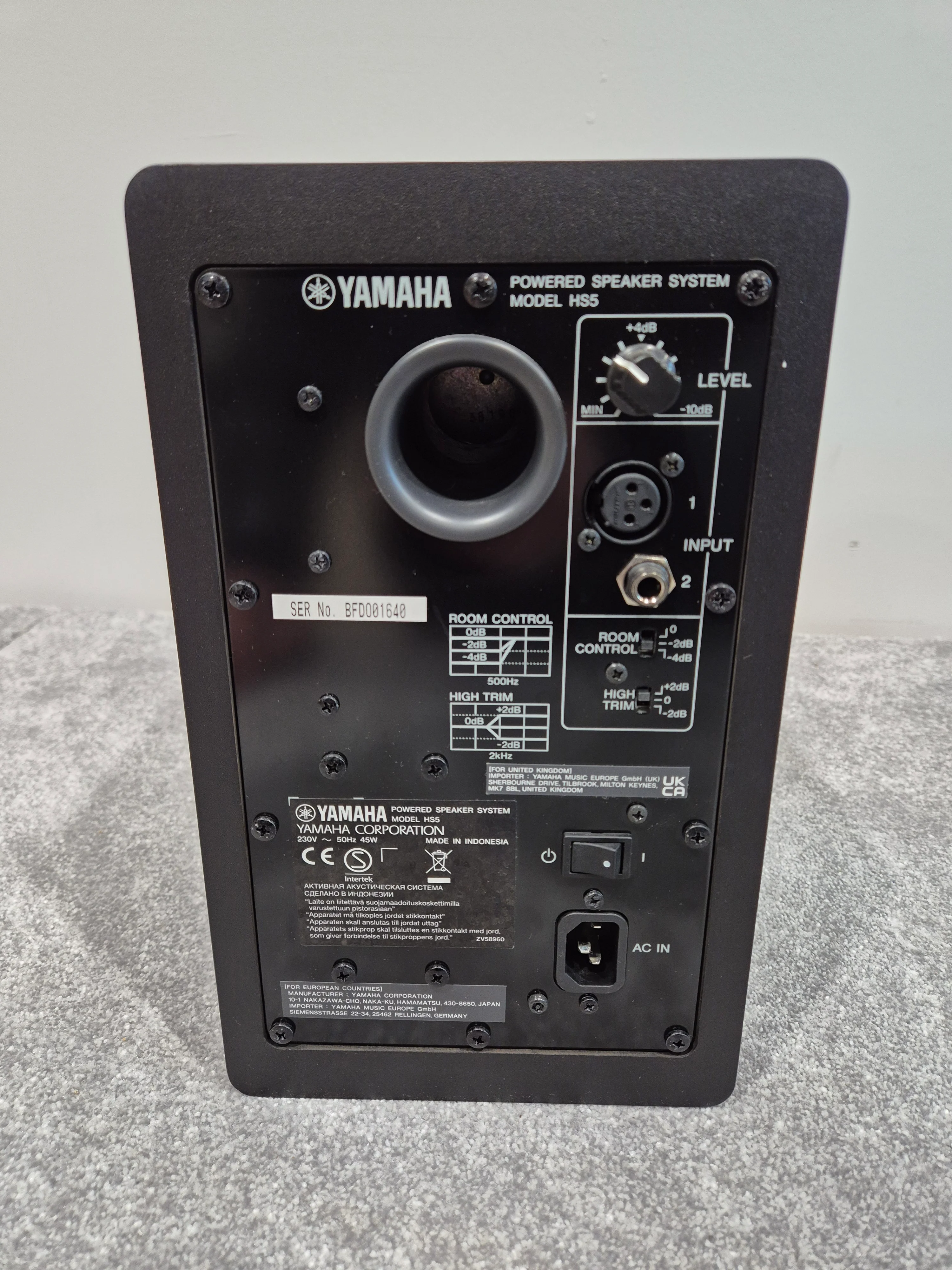 Yamaha HS5 - Powered Studio Monitor Speaker - Pair - Image 7