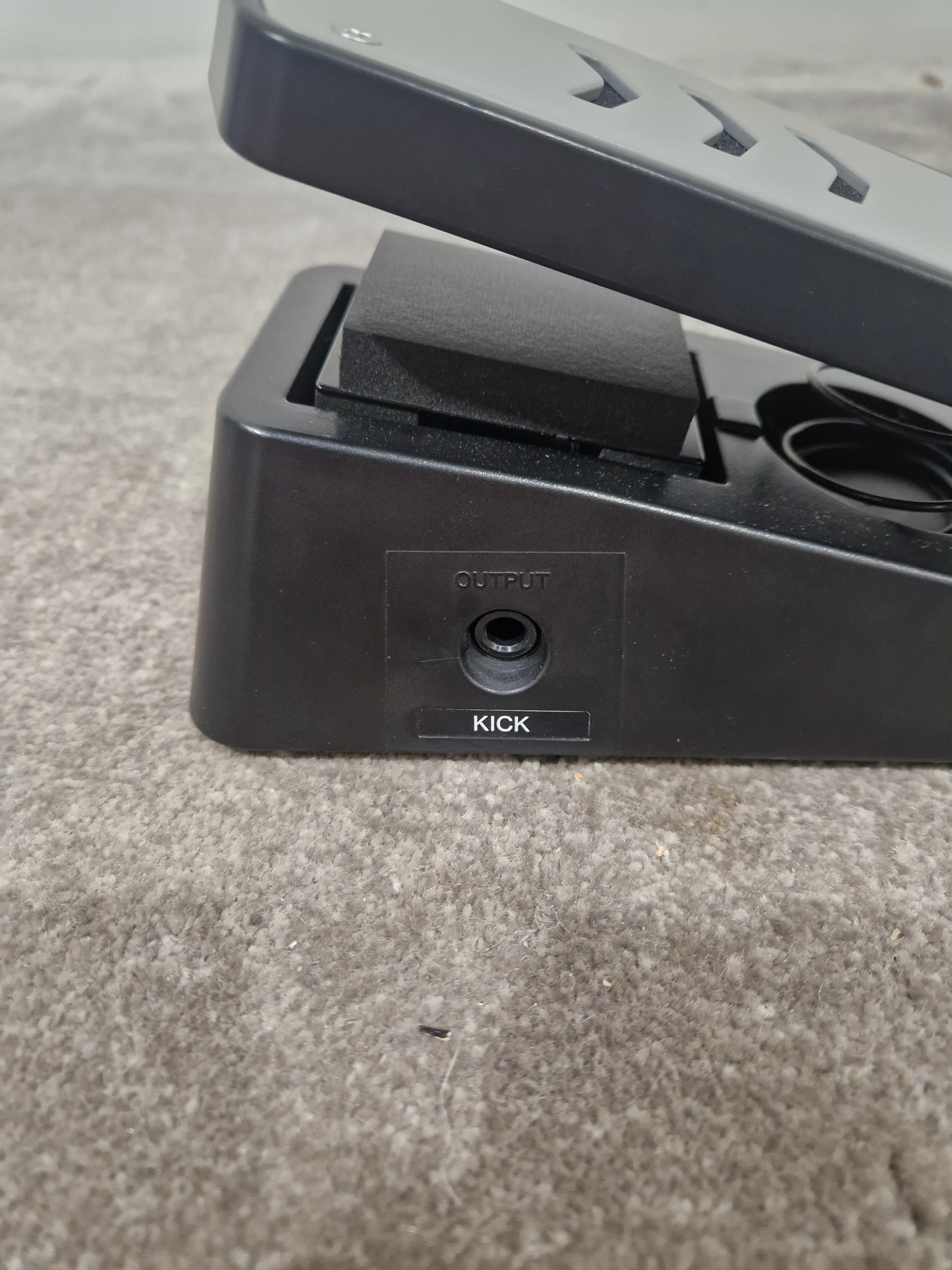 Yamaha KU-100 Electronic Kick Pedal - Quiet Practice Design - Excellent w/ Connector cable - Image 5
