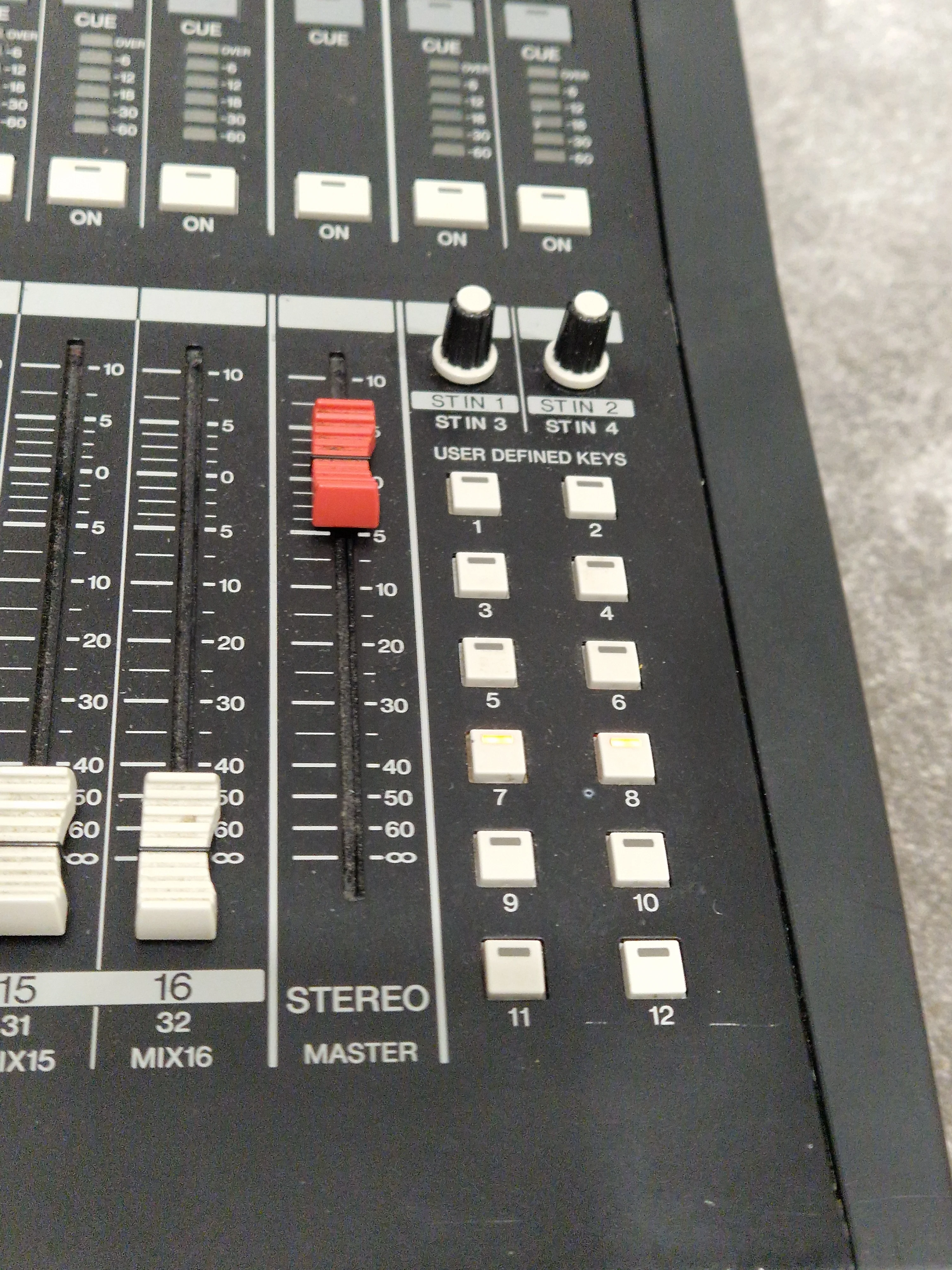Yamaha LS9-16 - Digital Mixing Console - Excellent - Image 18
