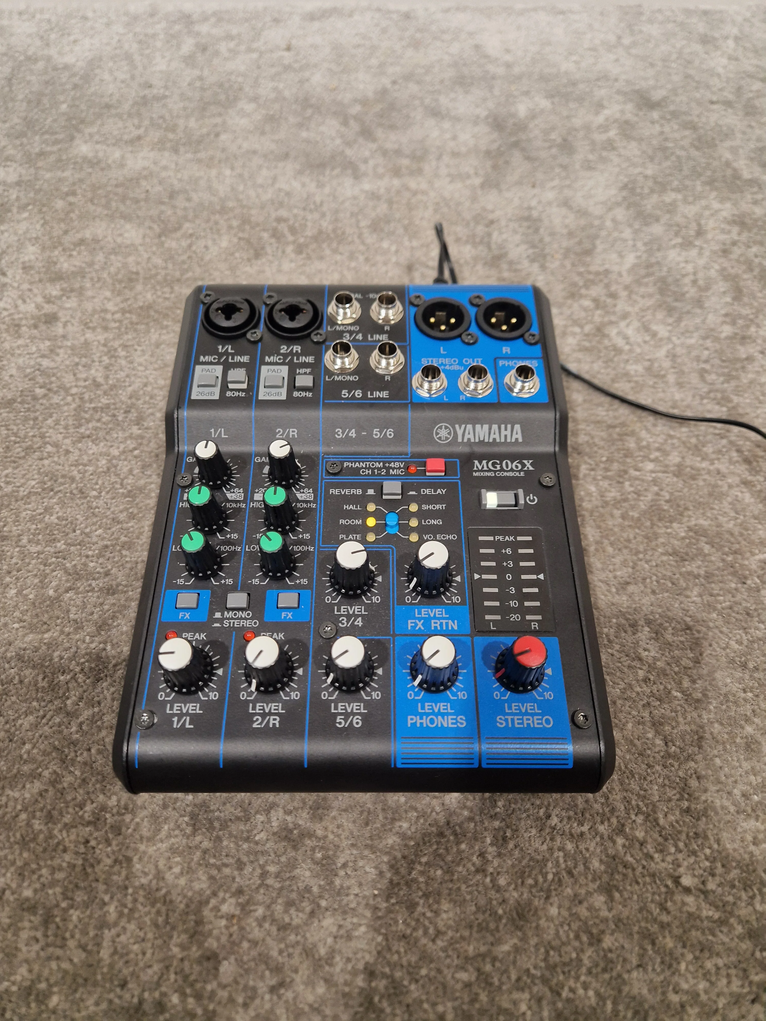 Yamaha MG06X 6-Channel Mixer - Compact Design - Excellent w/ Original Box & Power Supply - Image 12