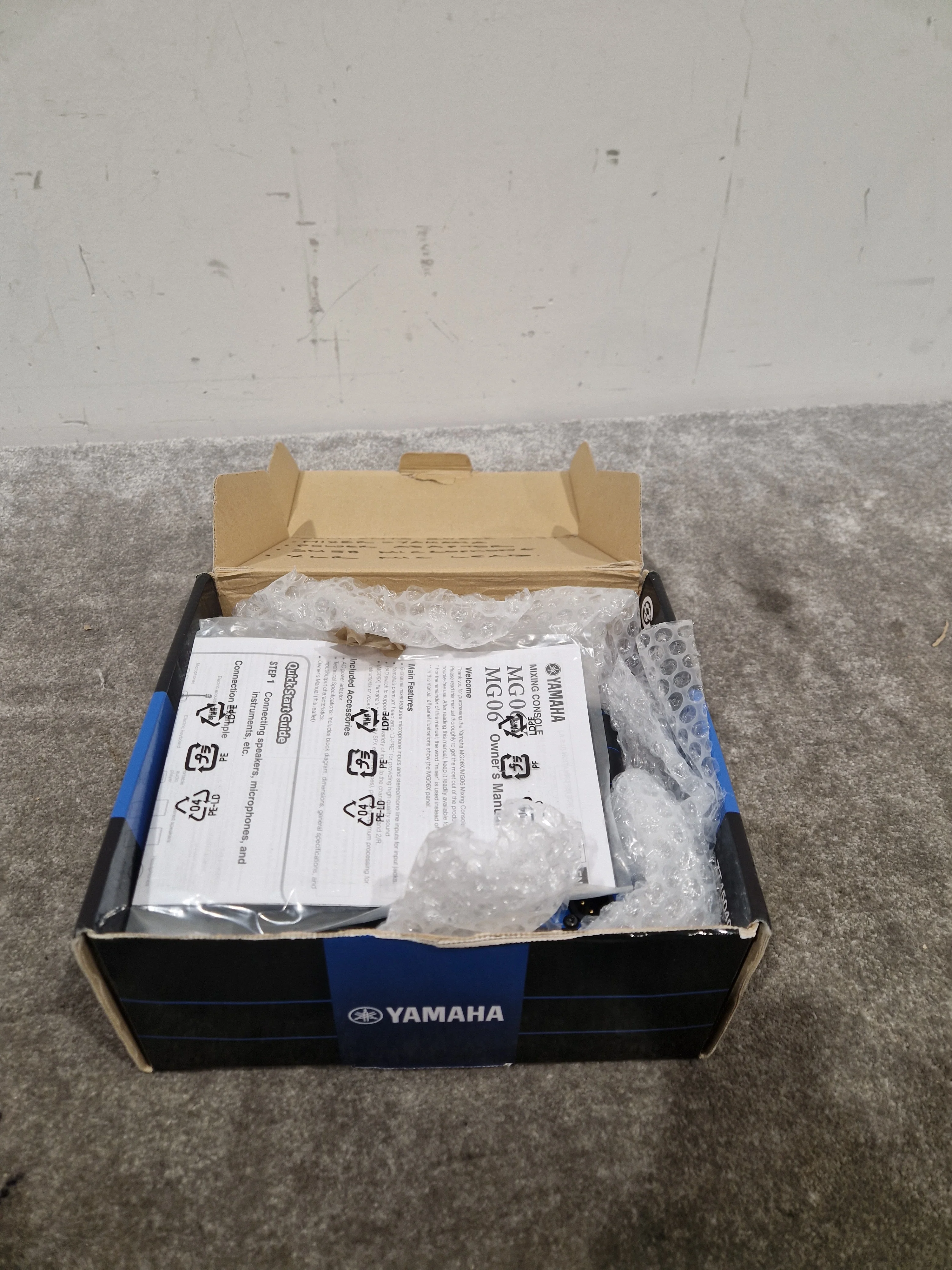 Yamaha MG06X 6-Channel Mixer - Compact Design - Excellent w/ Original Box & Power Supply - Image 2