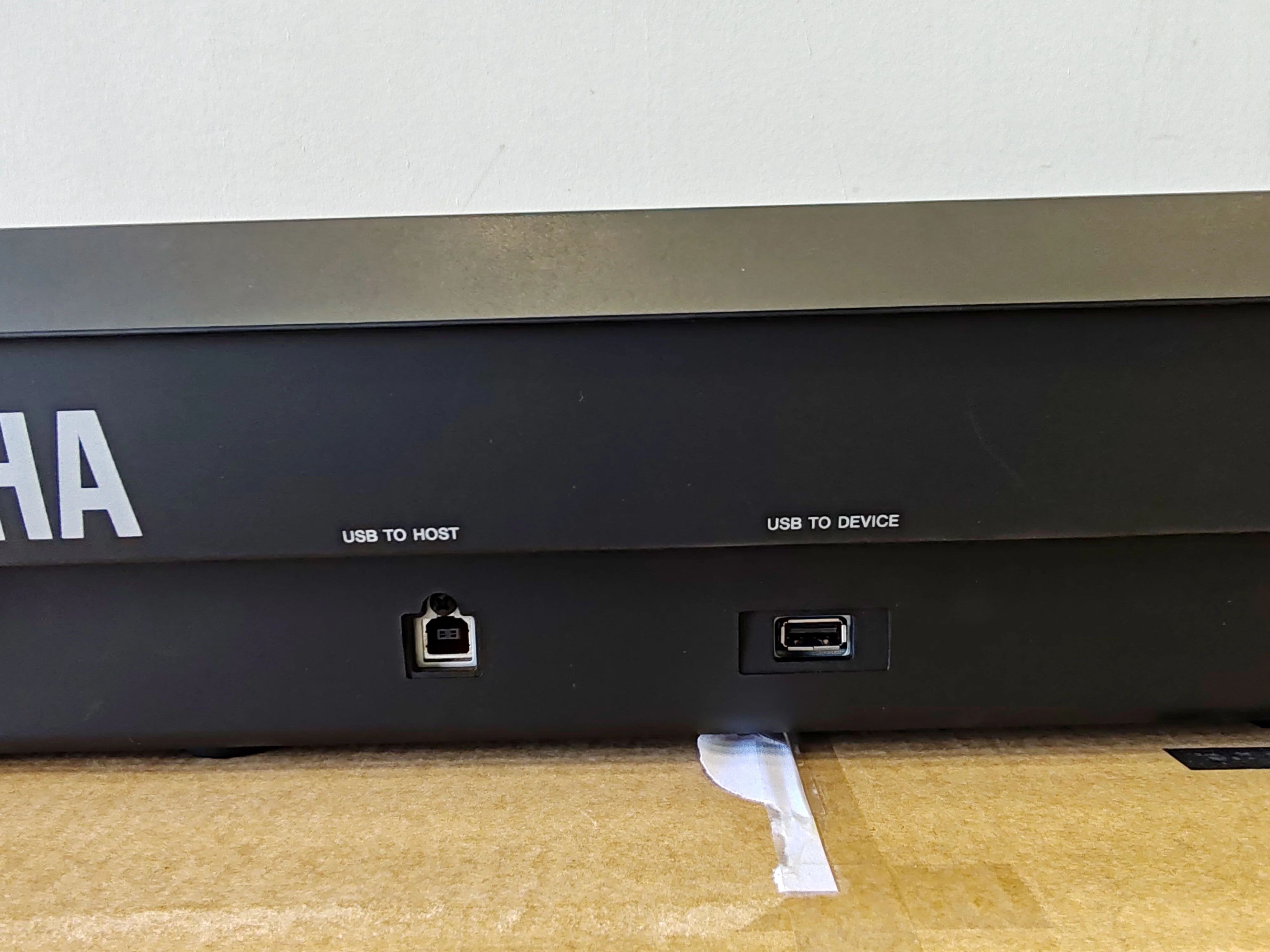 Yamaha MODX6 Synthesizer – AWM2 & FM-X Engines – Mint w/ Manual, Power Supply & Original Box - Image 9