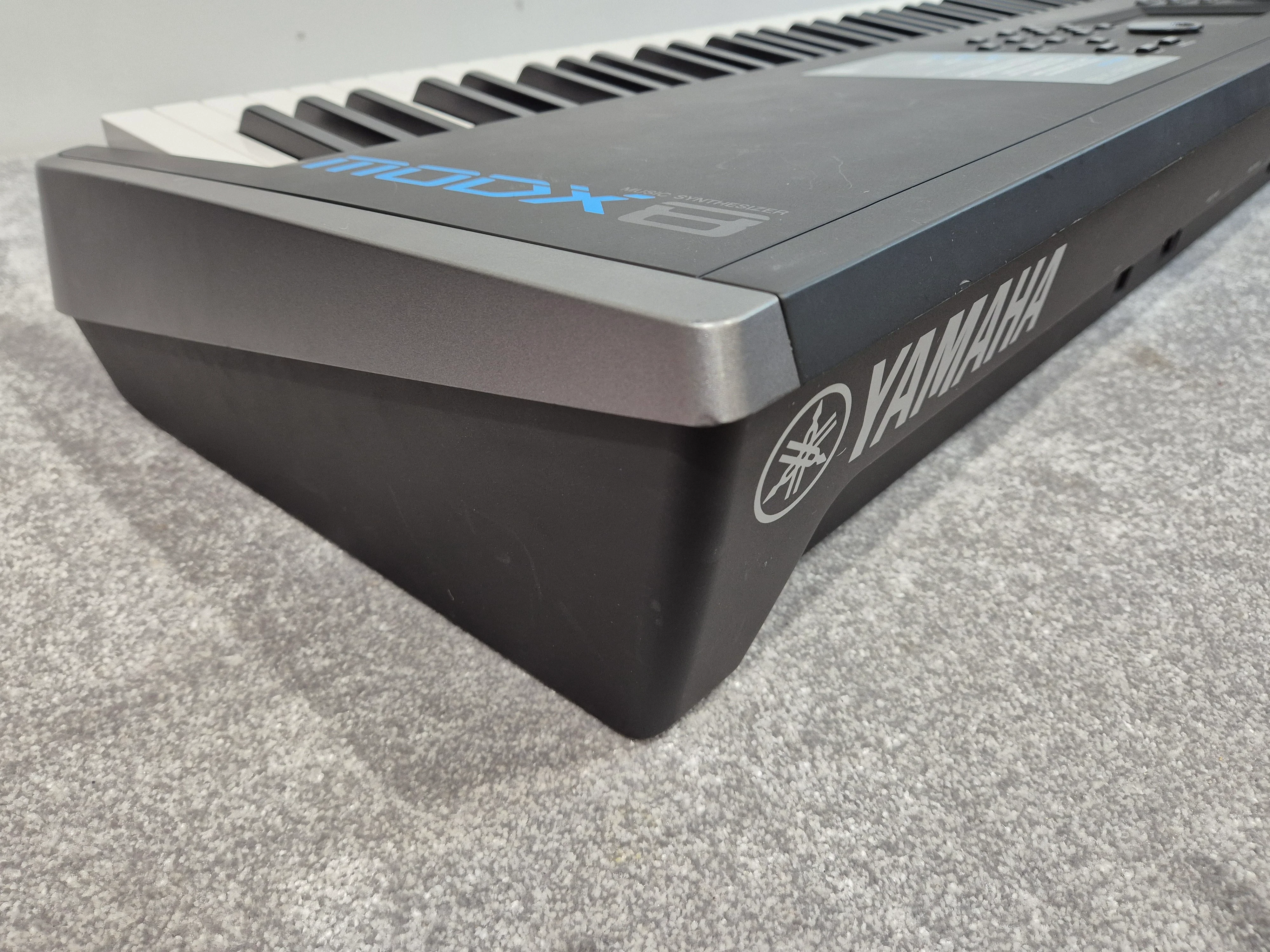 Yamaha MODX8  - 88-key Action Keyboard Synthesizer + Soft Bag - Image 13