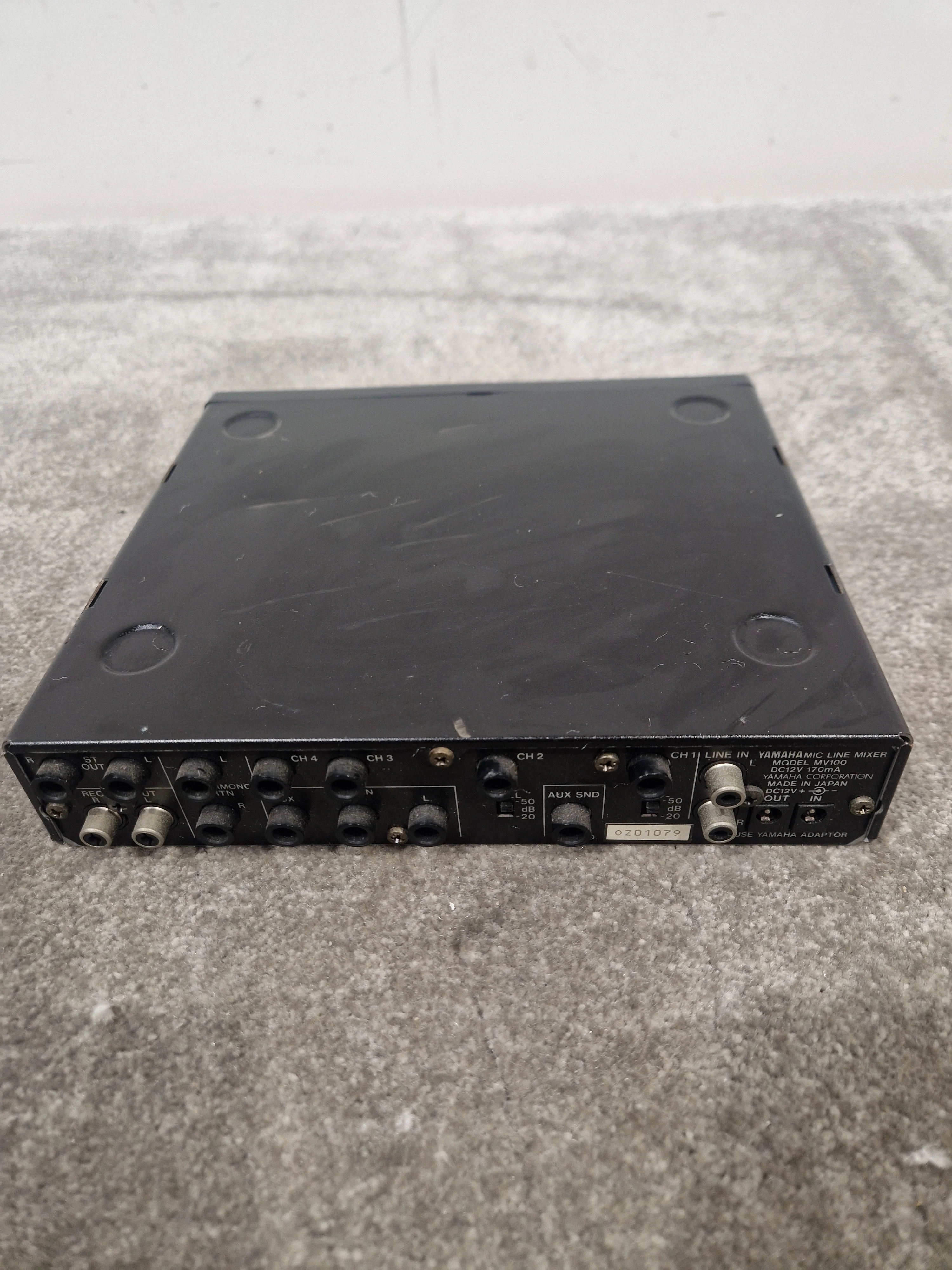 Yamaha Mv100 Mic Line Mixer - 10-Channel, Compact Design - Very Good w/ Manuals - Image 4