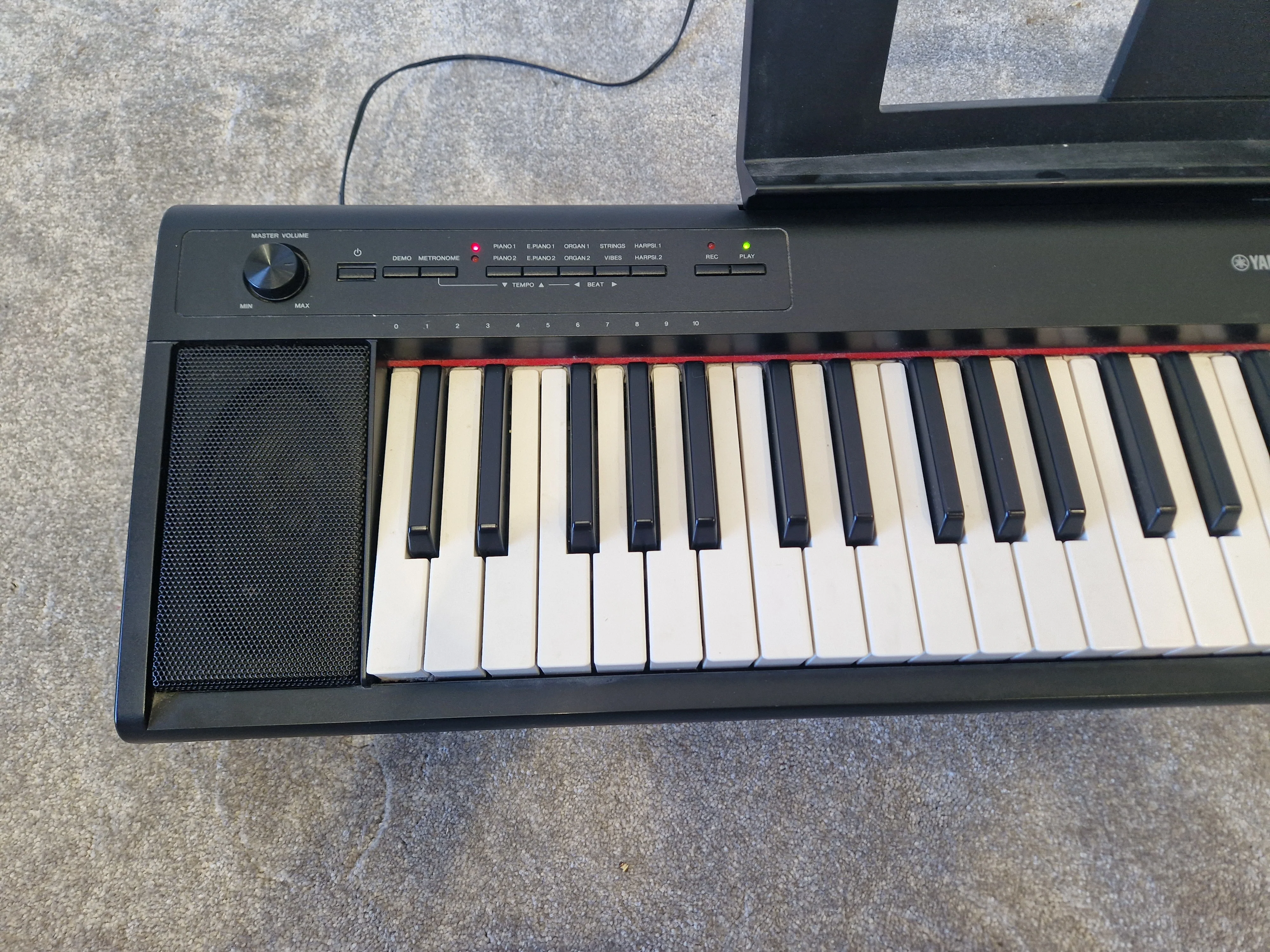 Yamaha NP-12B Piaggero Digital Keyboard – 61 Touch-Sensitive Keys, - Very Good - Image 2