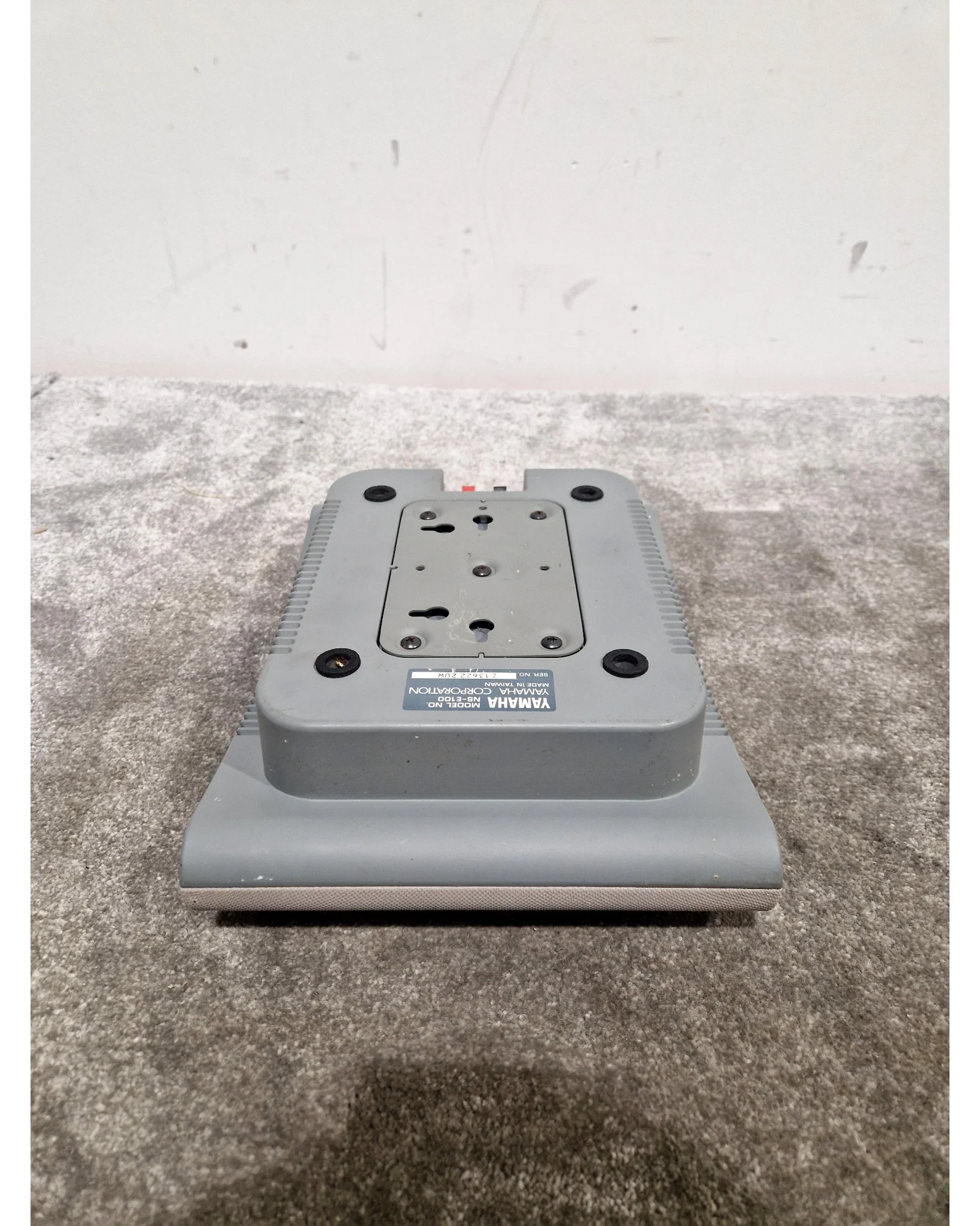 Yamaha NS-E100 - Grey Speakers - Compact Design - Good - Image 2