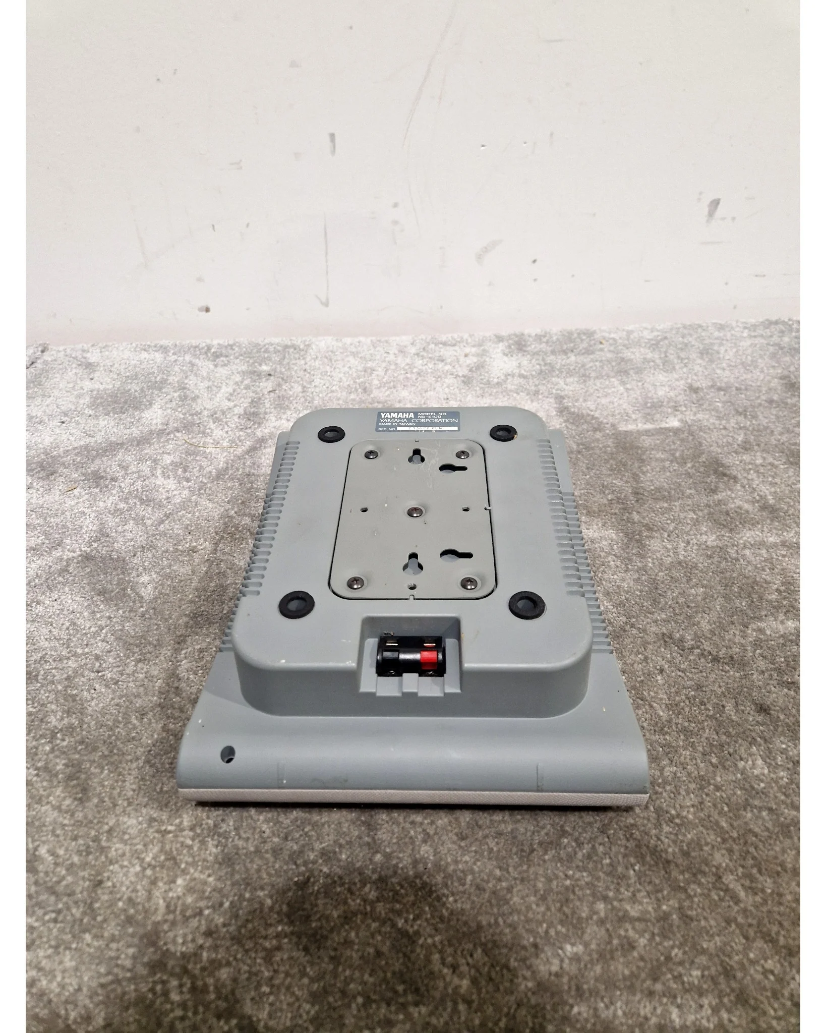 Yamaha NS-E100 - Grey Speakers - Compact Design - Good - Image 6