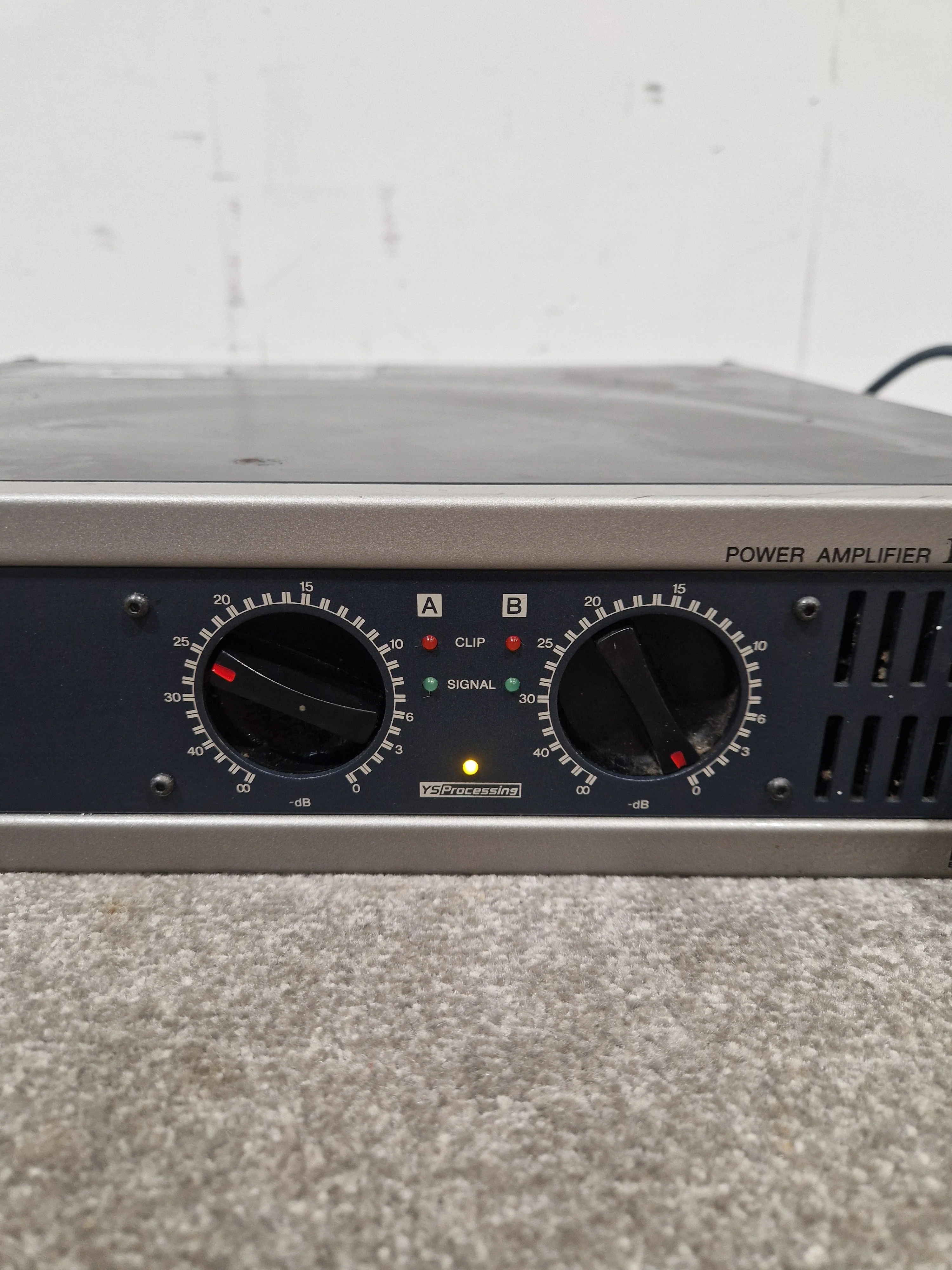 Yamaha P7000S - 700W Professional Power Amp - Good w/ Power Supply - Image 11