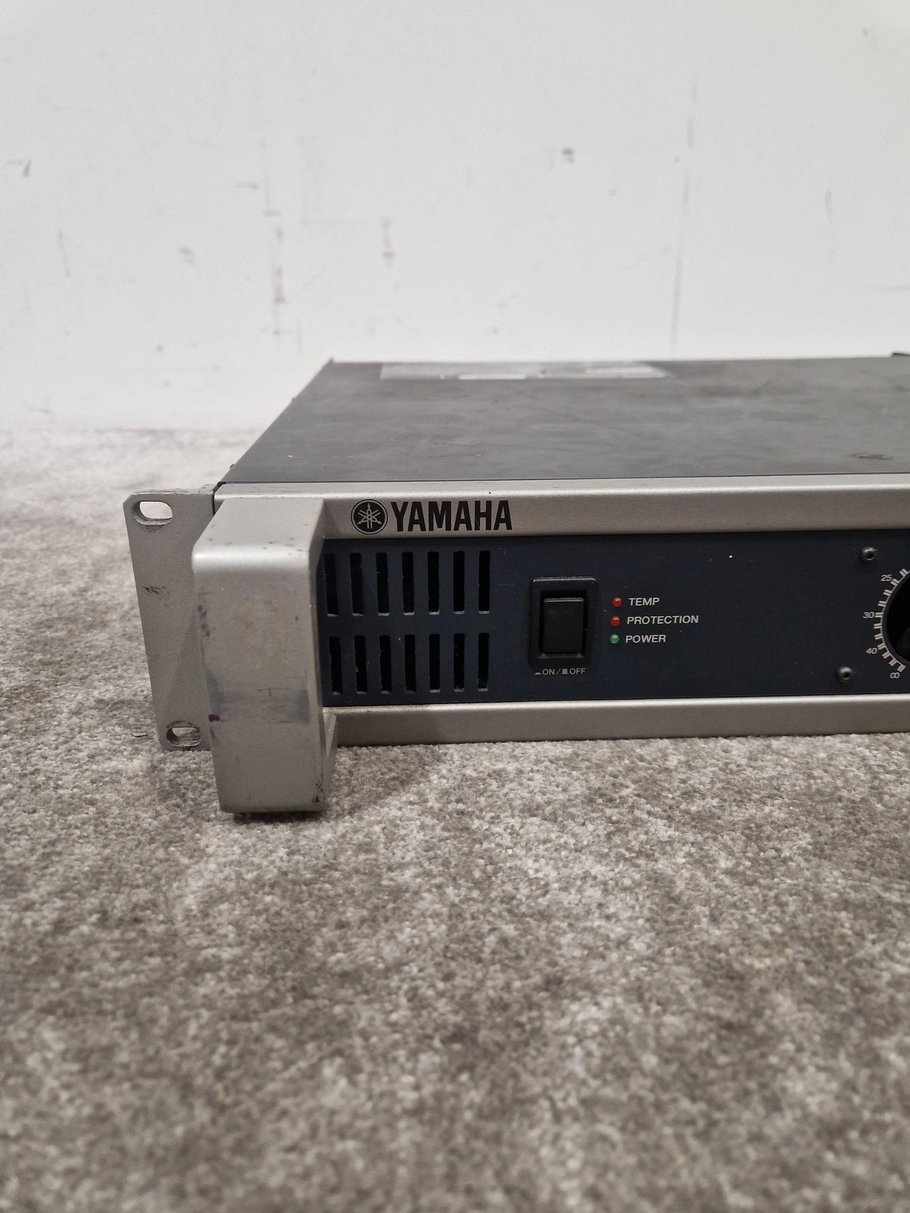 Yamaha P7000S - 700W Professional Power Amp - Good w/ Power Supply - Image 7