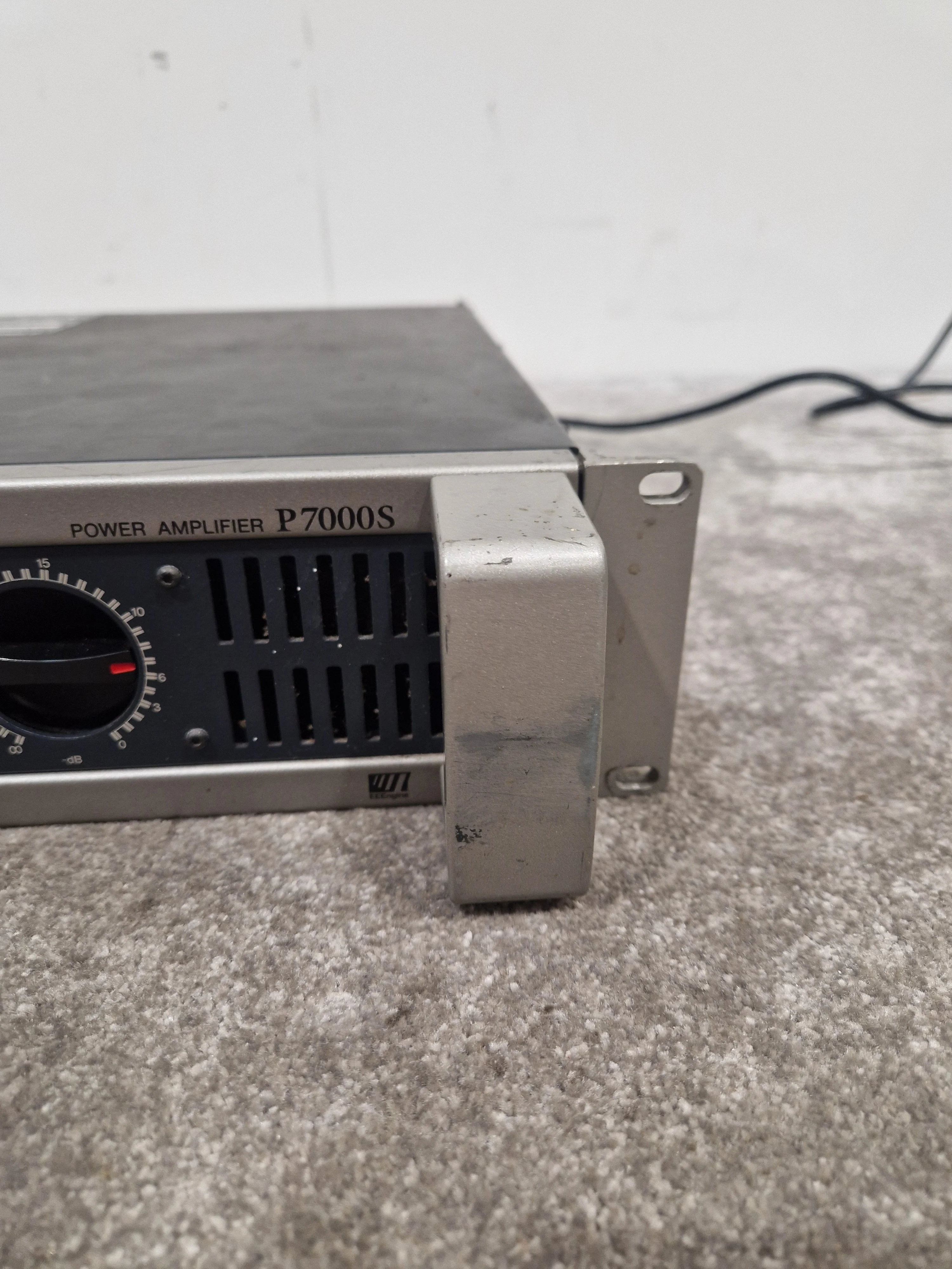 Yamaha P7000S - 700W Professional Power Amp - Good w/ Power Supply - Image 8
