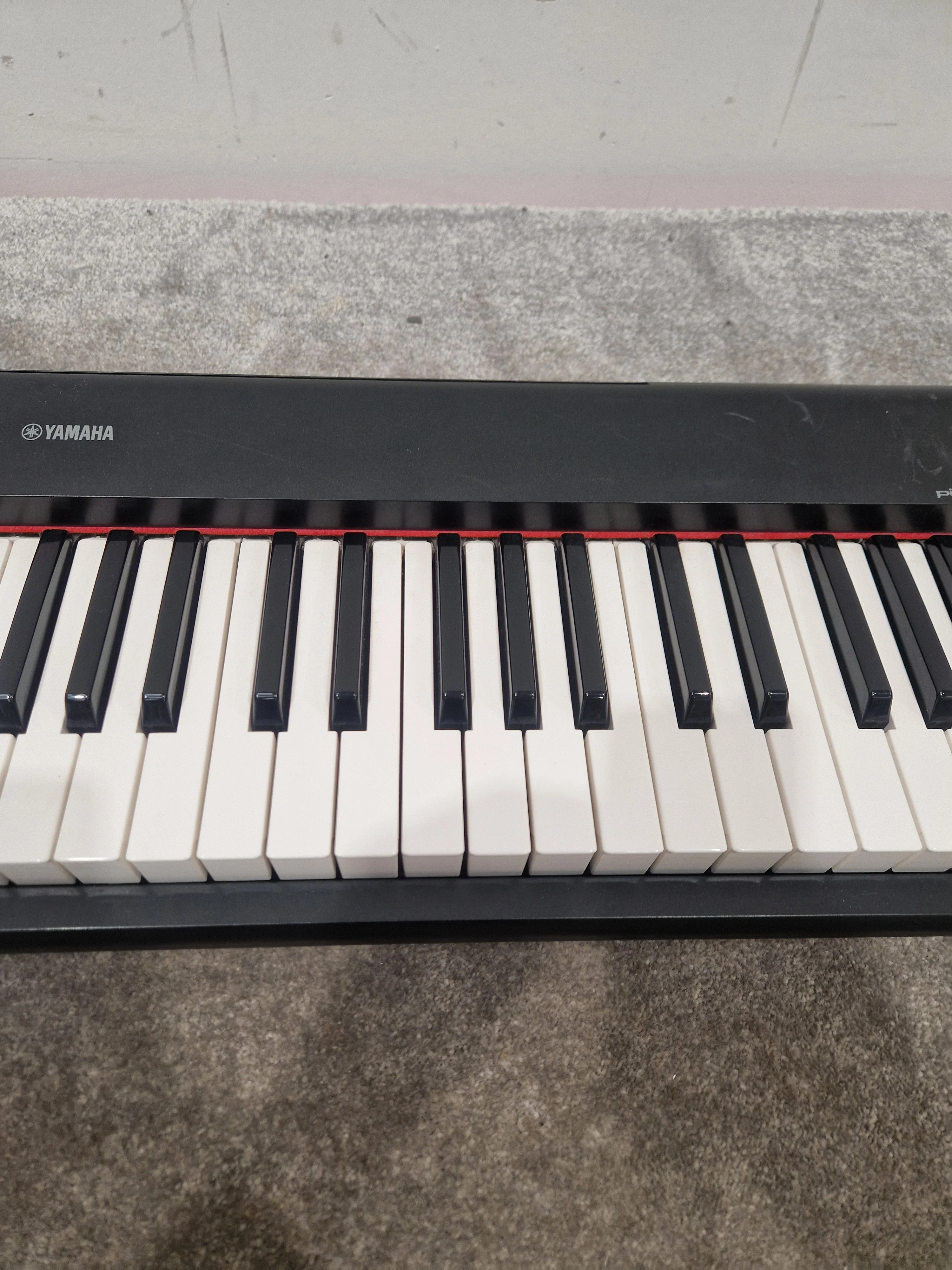 Yamaha Piaggero NP-series – 61-Key Portable Digital Piano, Graded Soft Touch – Very Good - Image 7
