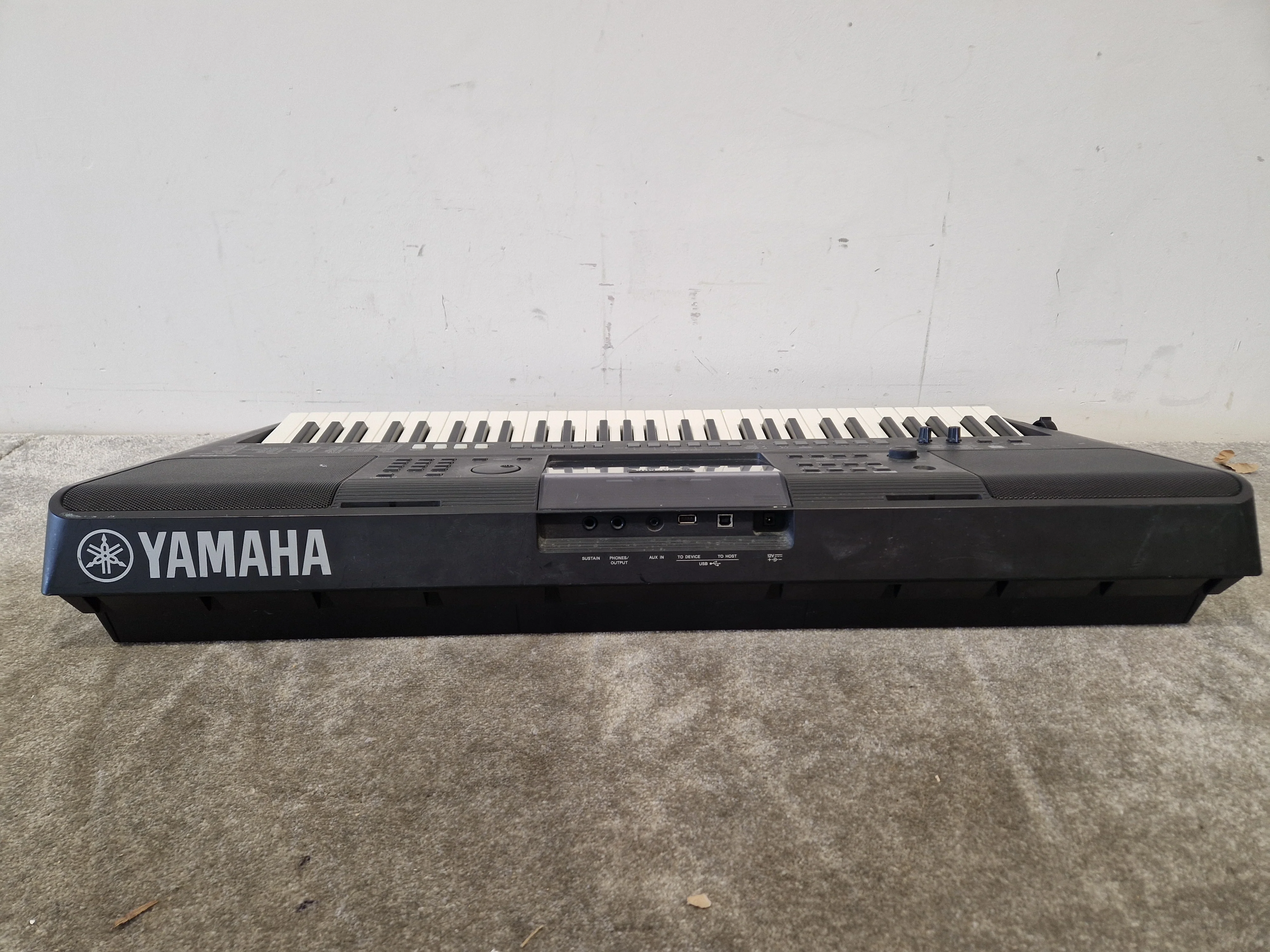 Yamaha PSR-E463 Keyboard - 61-Key Portable - Good - Image 16