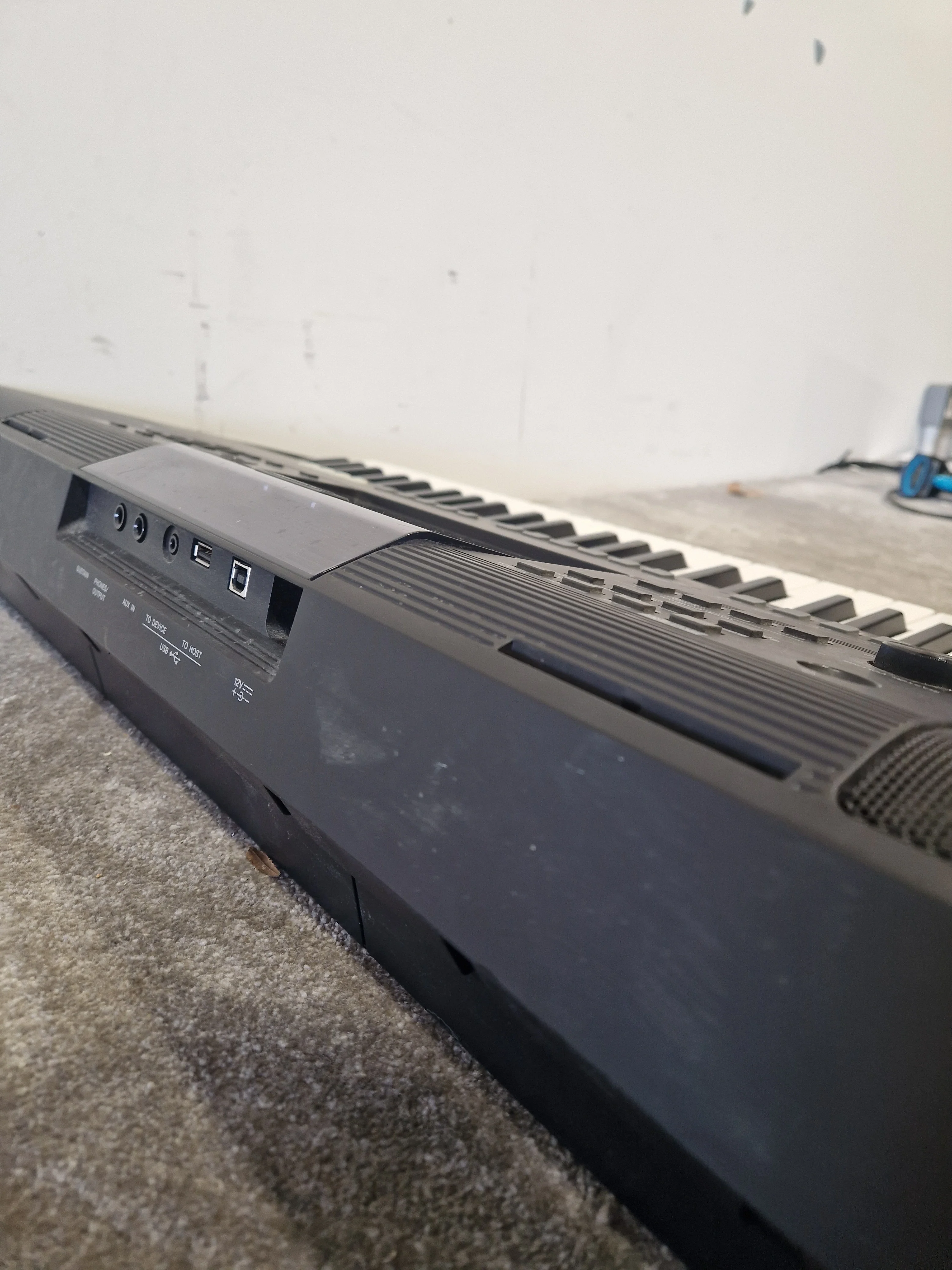 Yamaha PSR-E463 Keyboard - 61-Key Portable - Good - Image 7