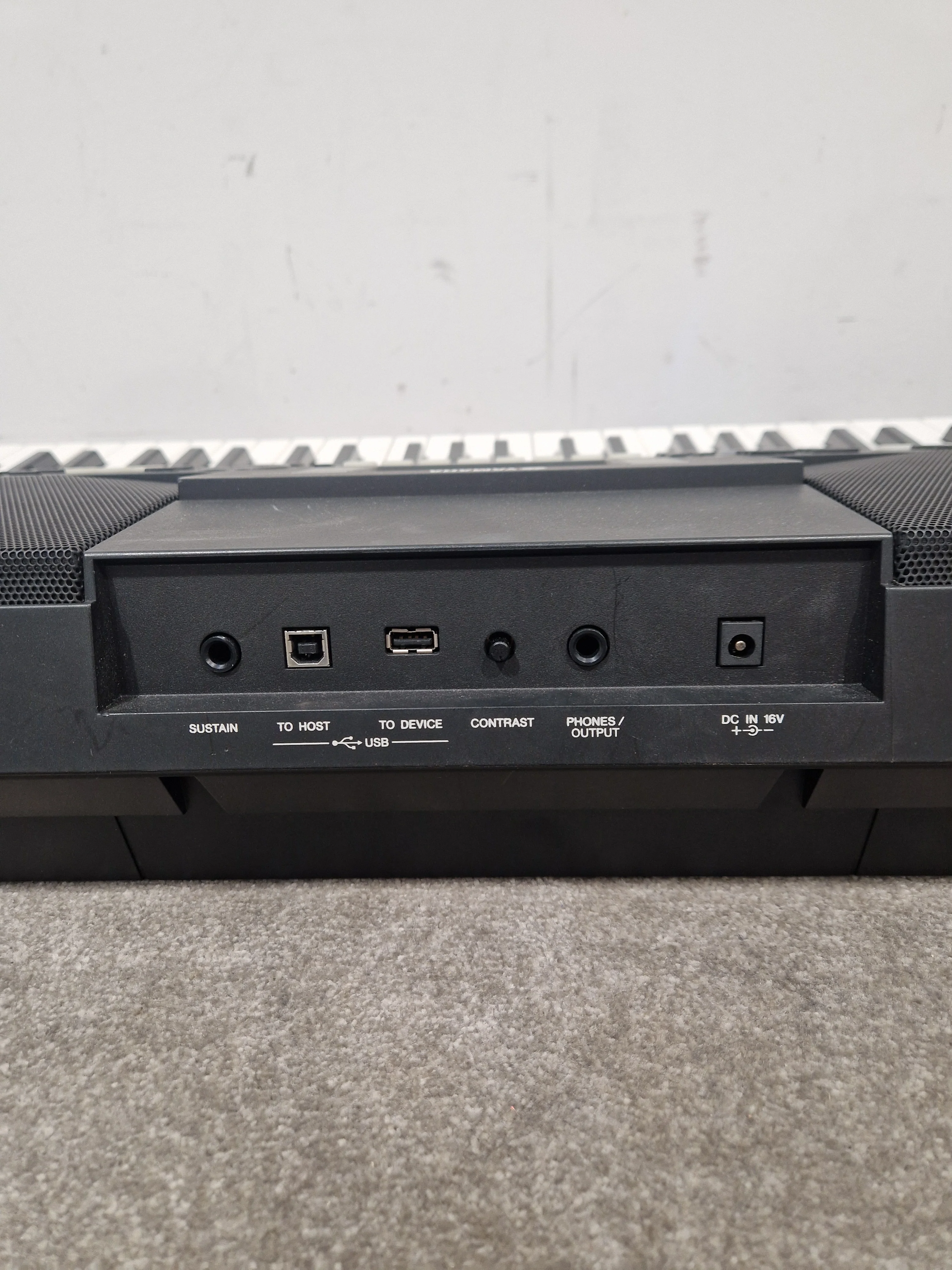 Yamaha PSR-S550 – 61-Key Arranger Keyboard – Good w/ 16V Power Supply (Read Desc) - Image 5