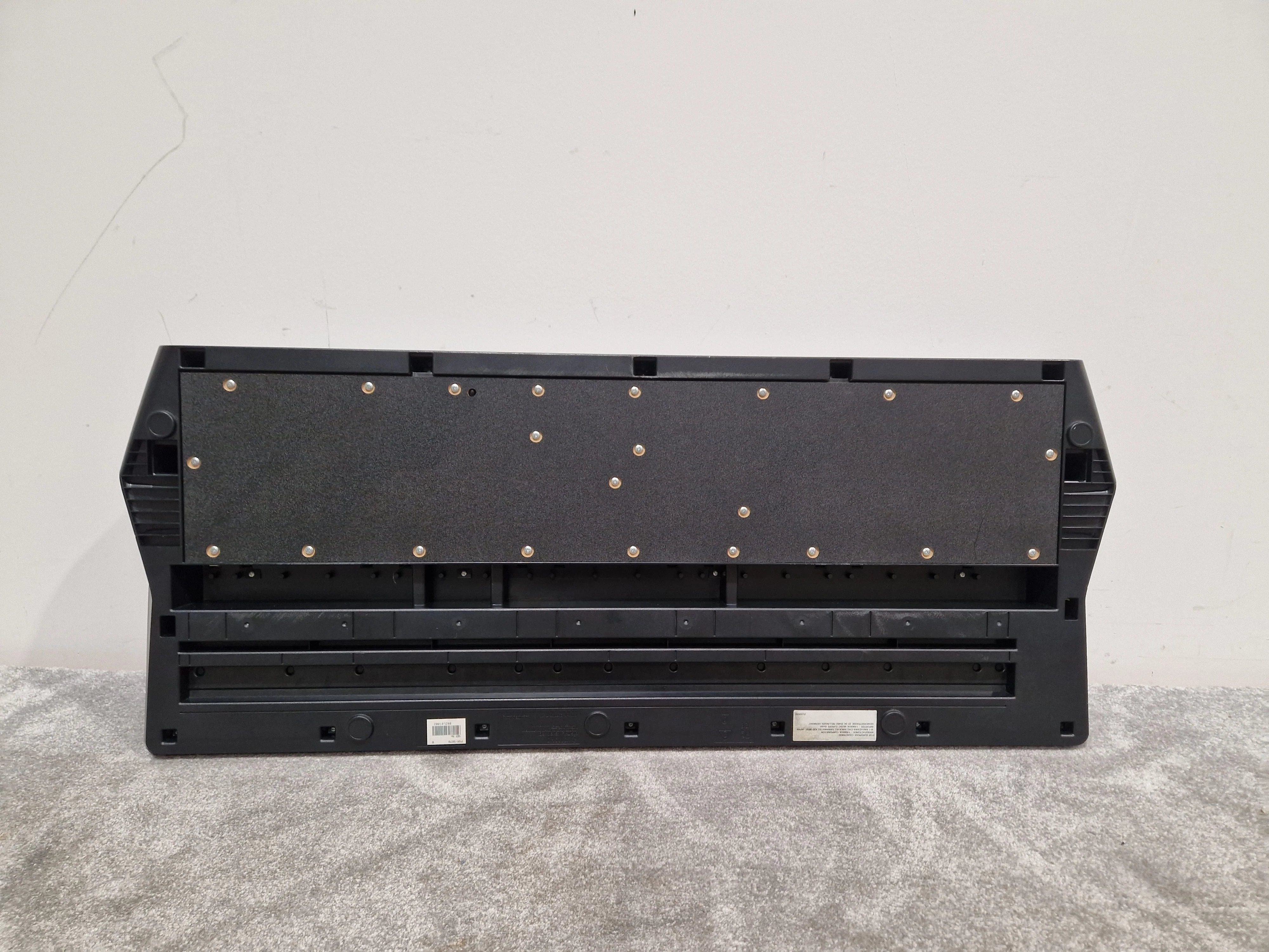 Yamaha PSR-S670 - Arranger Keyboard - Excellent w/ Power Supply - Image 10