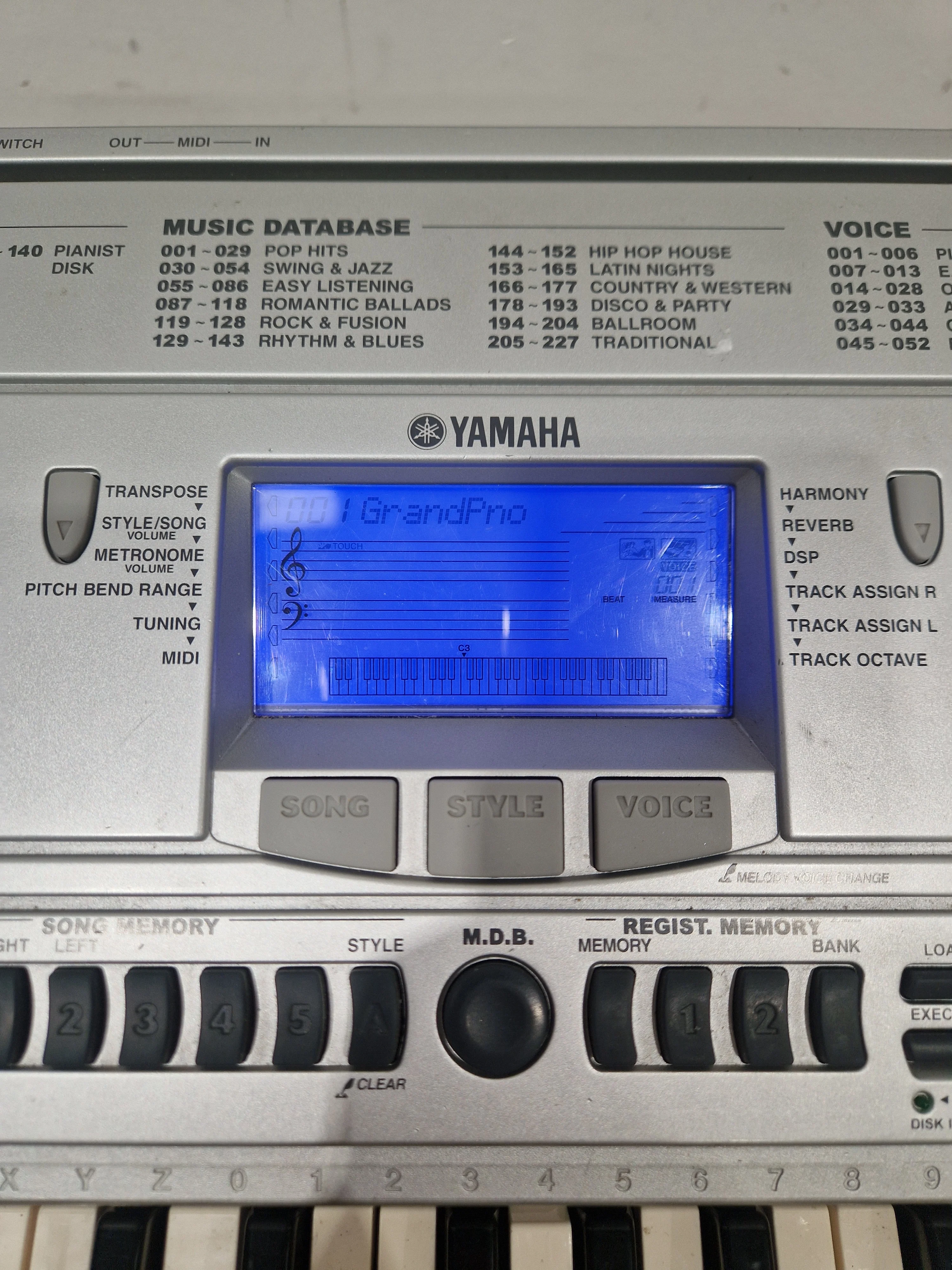 Yamaha Psr450 Keyboard - 61 Keys, Portable - Spares or Repair - Image 5