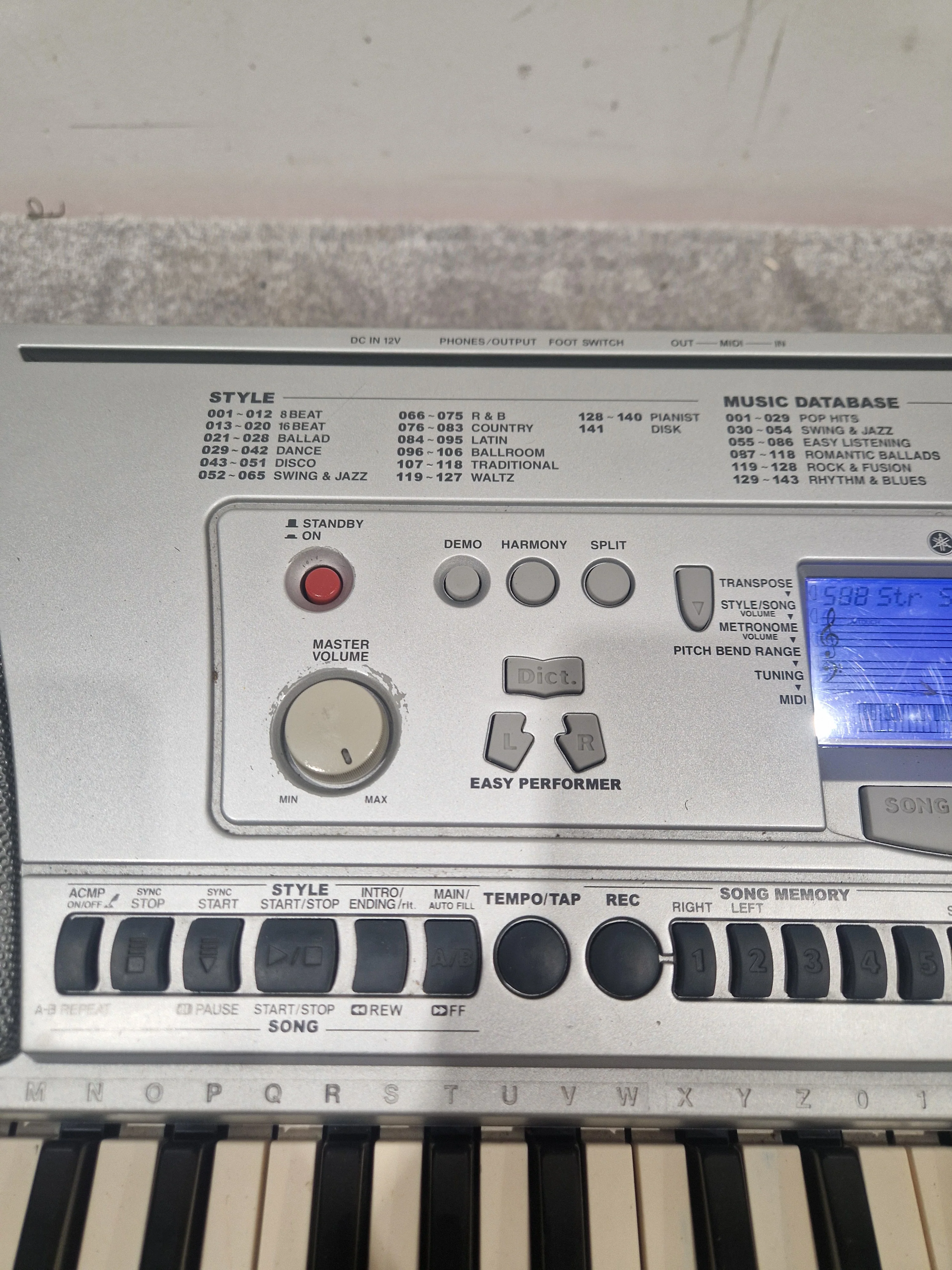 Yamaha Psr450 Keyboard - Portable Arranger, 61 Keys - Spares or Repair - Image 3