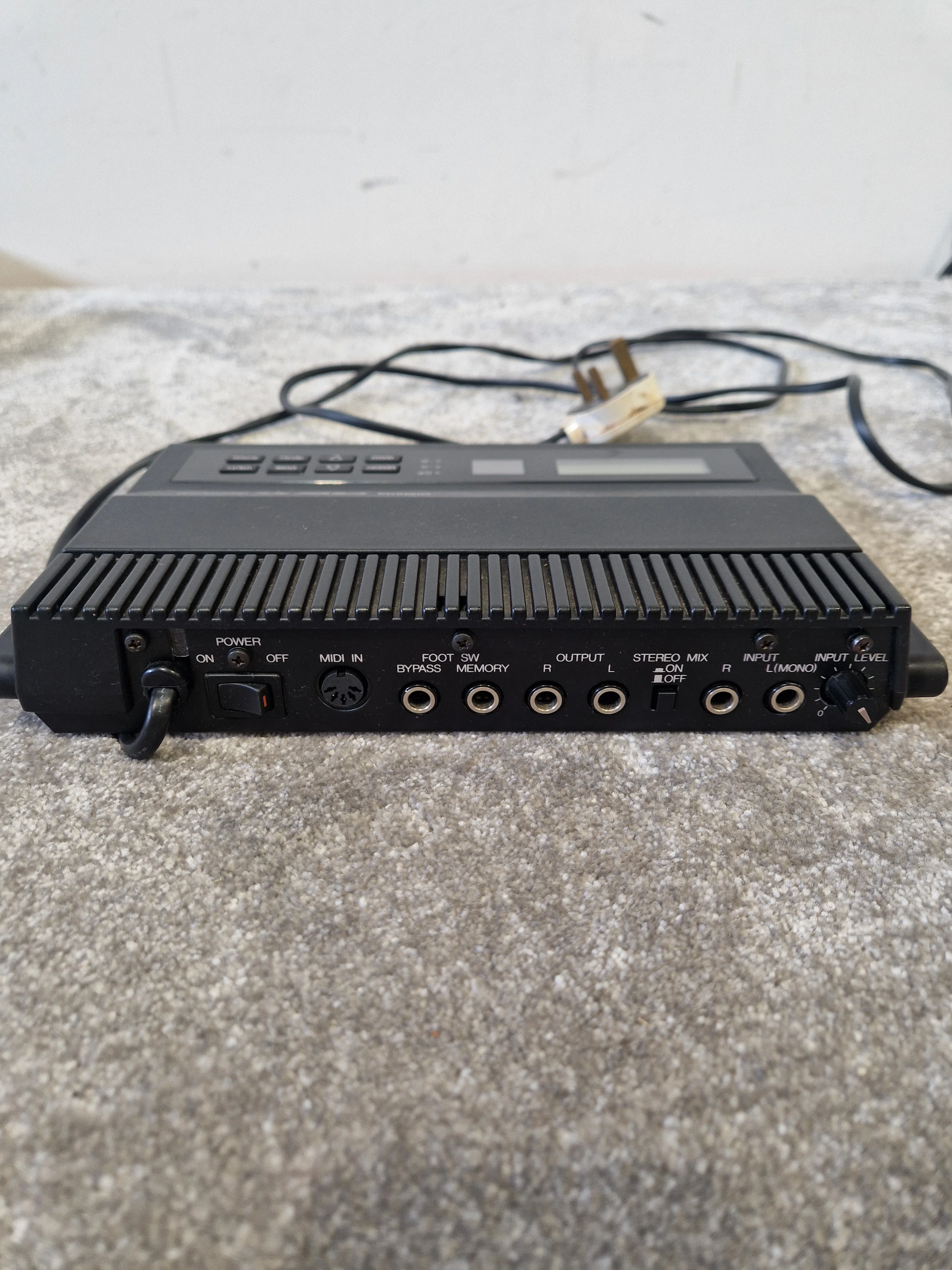 Yamaha REX-50 – Multi-Effects Processor, Reverb & Delay – Excellent w/ Original Box - Image 4