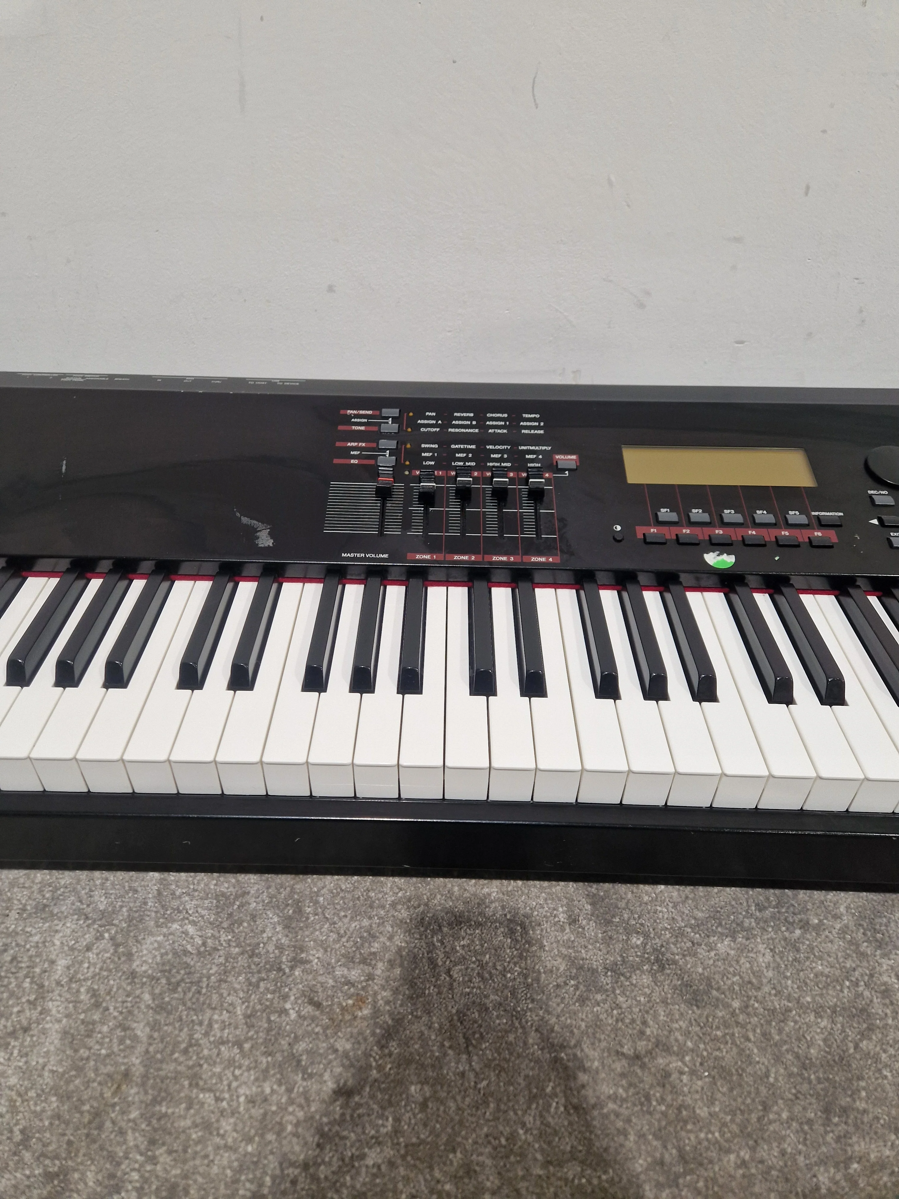 Yamaha S90ES - 88-Key Stage Synthesizer - Very Good w/ Power Supply - Image 14