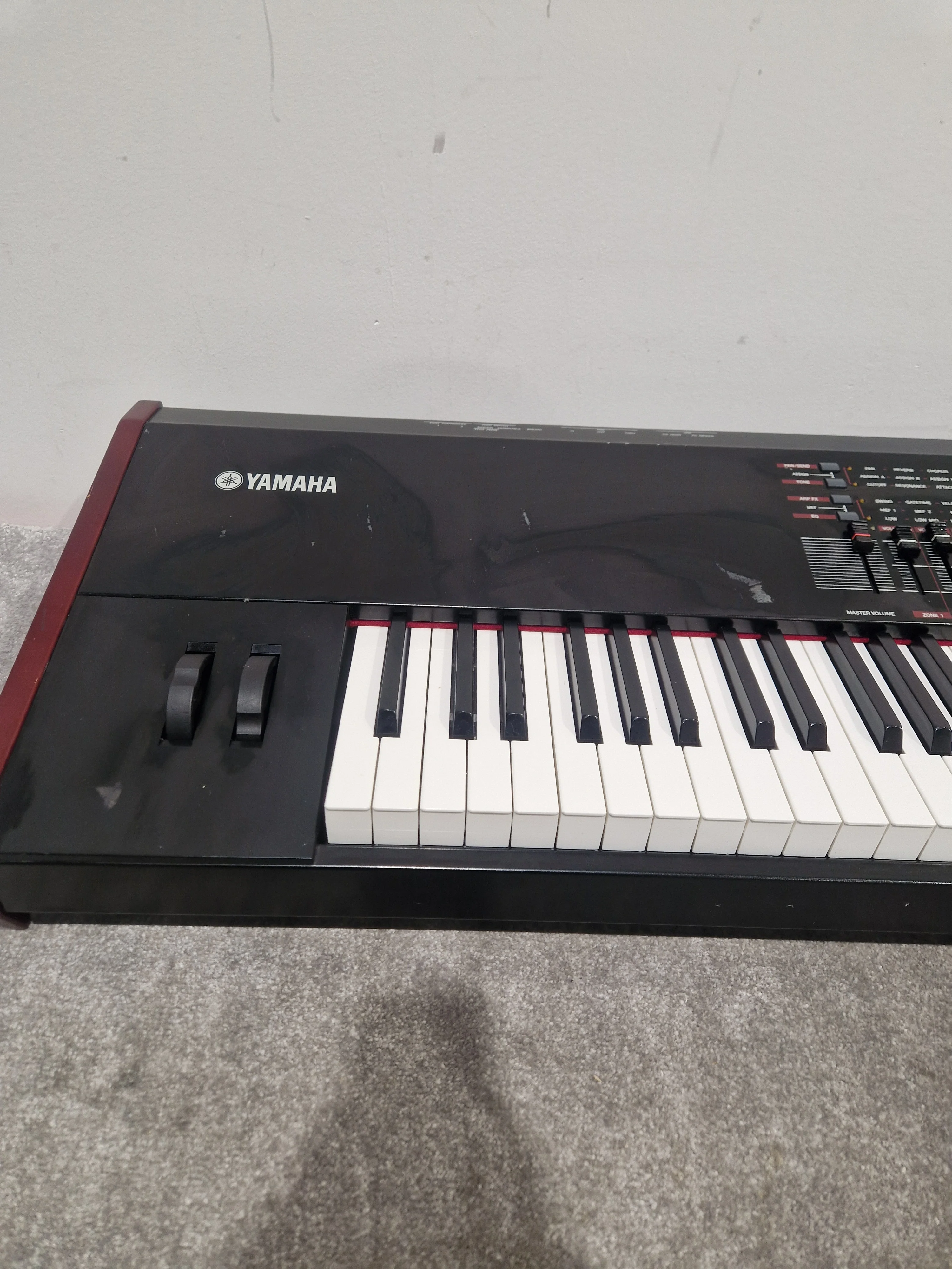 Yamaha S90ES - 88-Key Stage Synthesizer - Very Good w/ Power Supply - Image 4