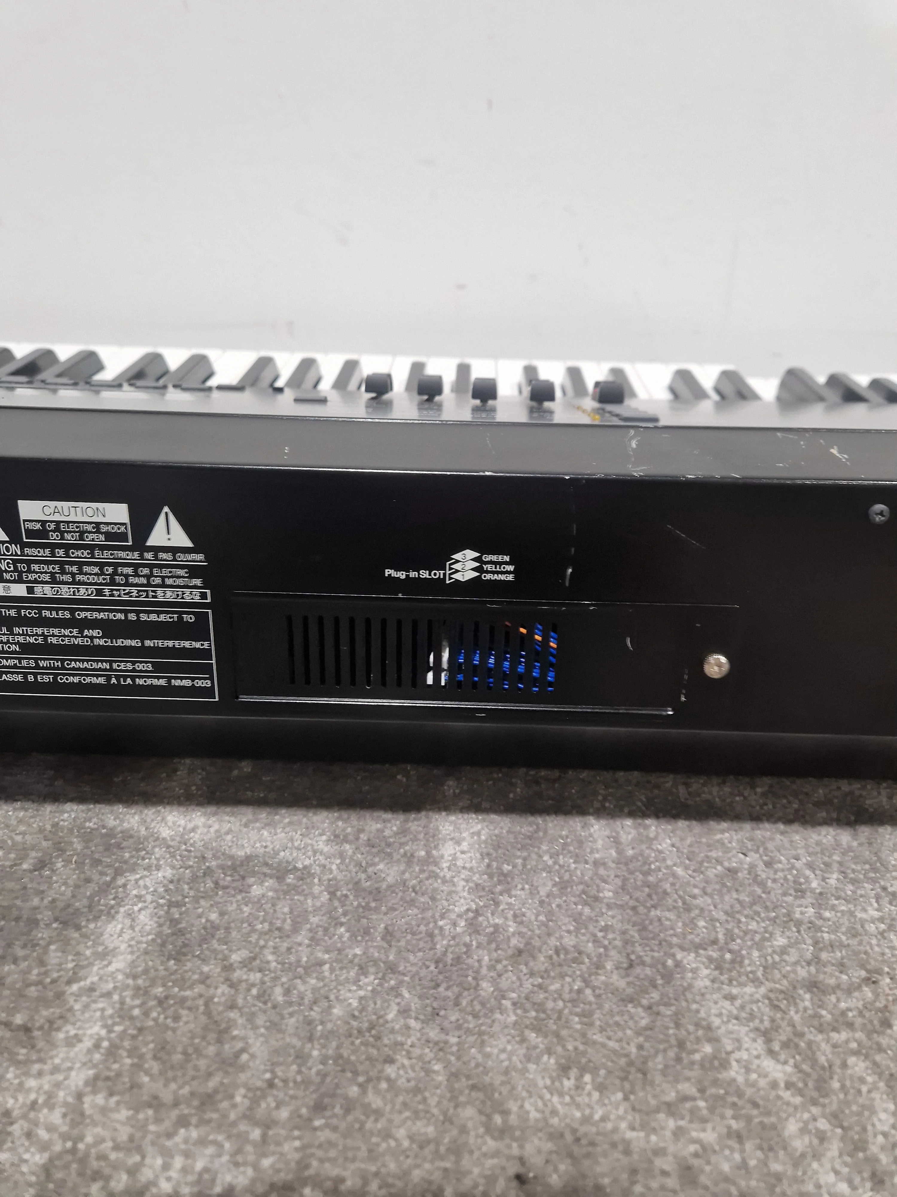 Yamaha S90ES - Digital Synthesizer - Spares or Repair w/ Power Supply - Image 15