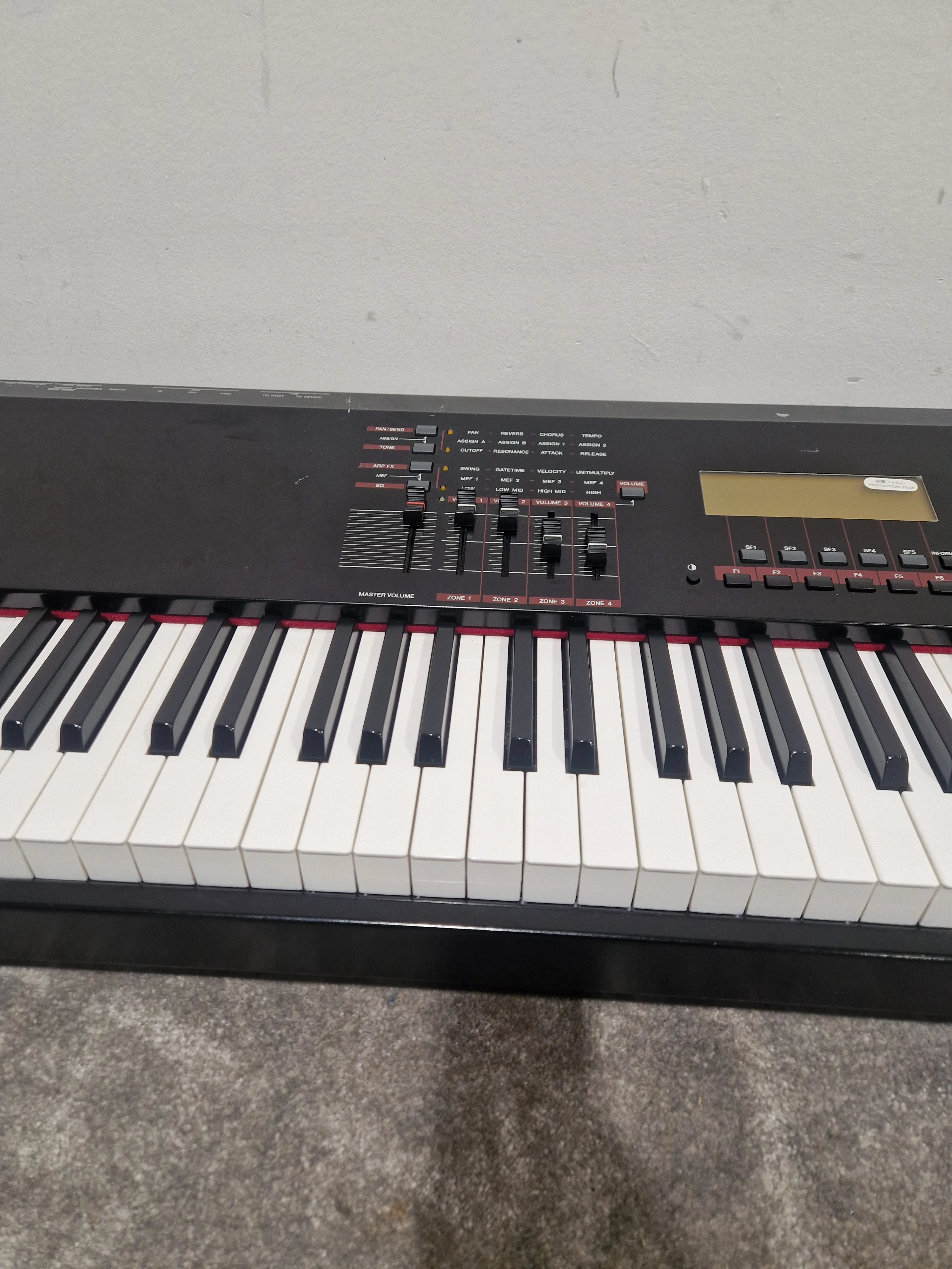Yamaha S90ES - Digital Synthesizer - Spares or Repair w/ Power Supply - Image 9