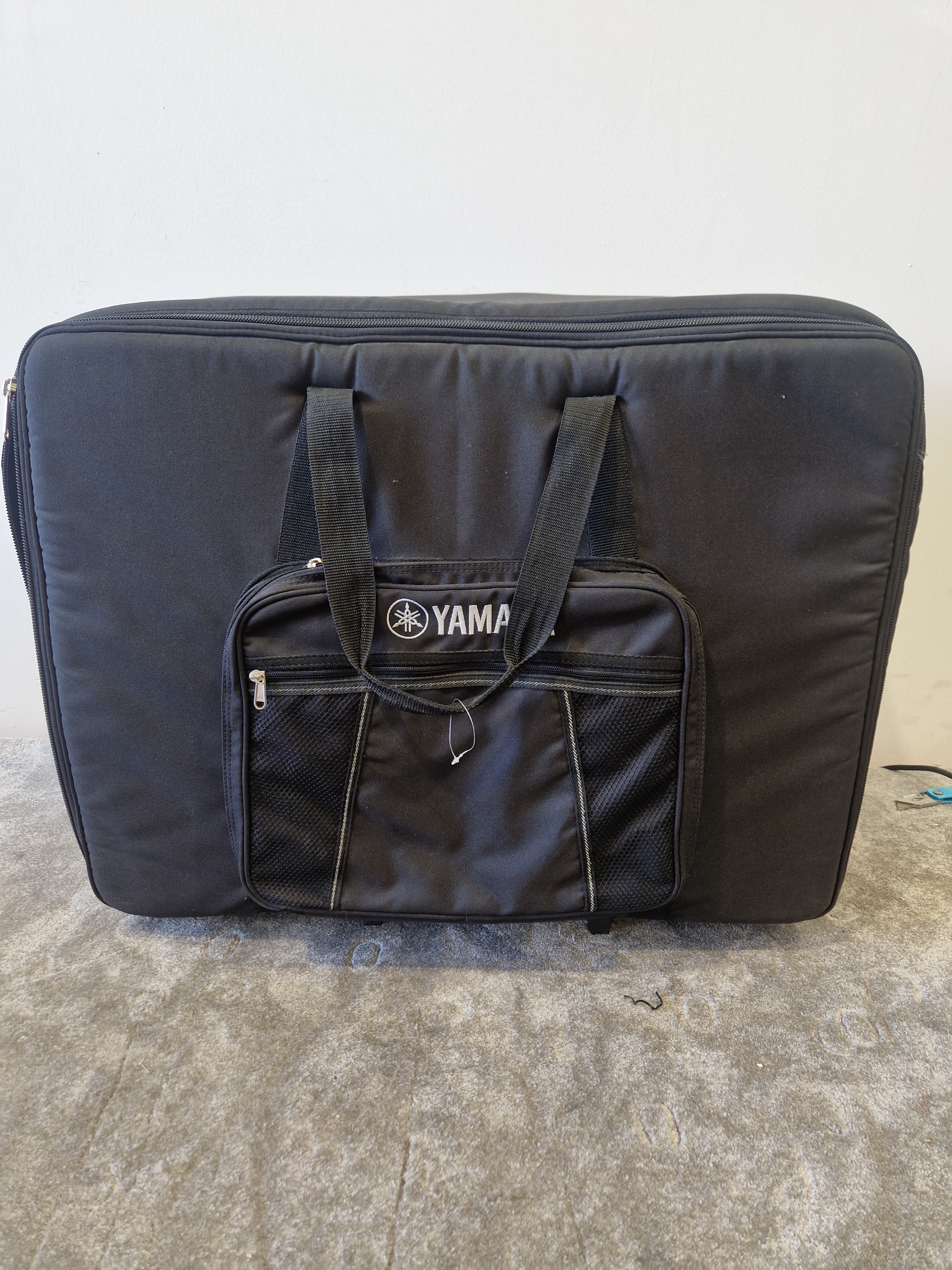Yamaha Stagepas 600i Pair - Portable PA System, 600W - Excellent w/ Soft Case - Image 14