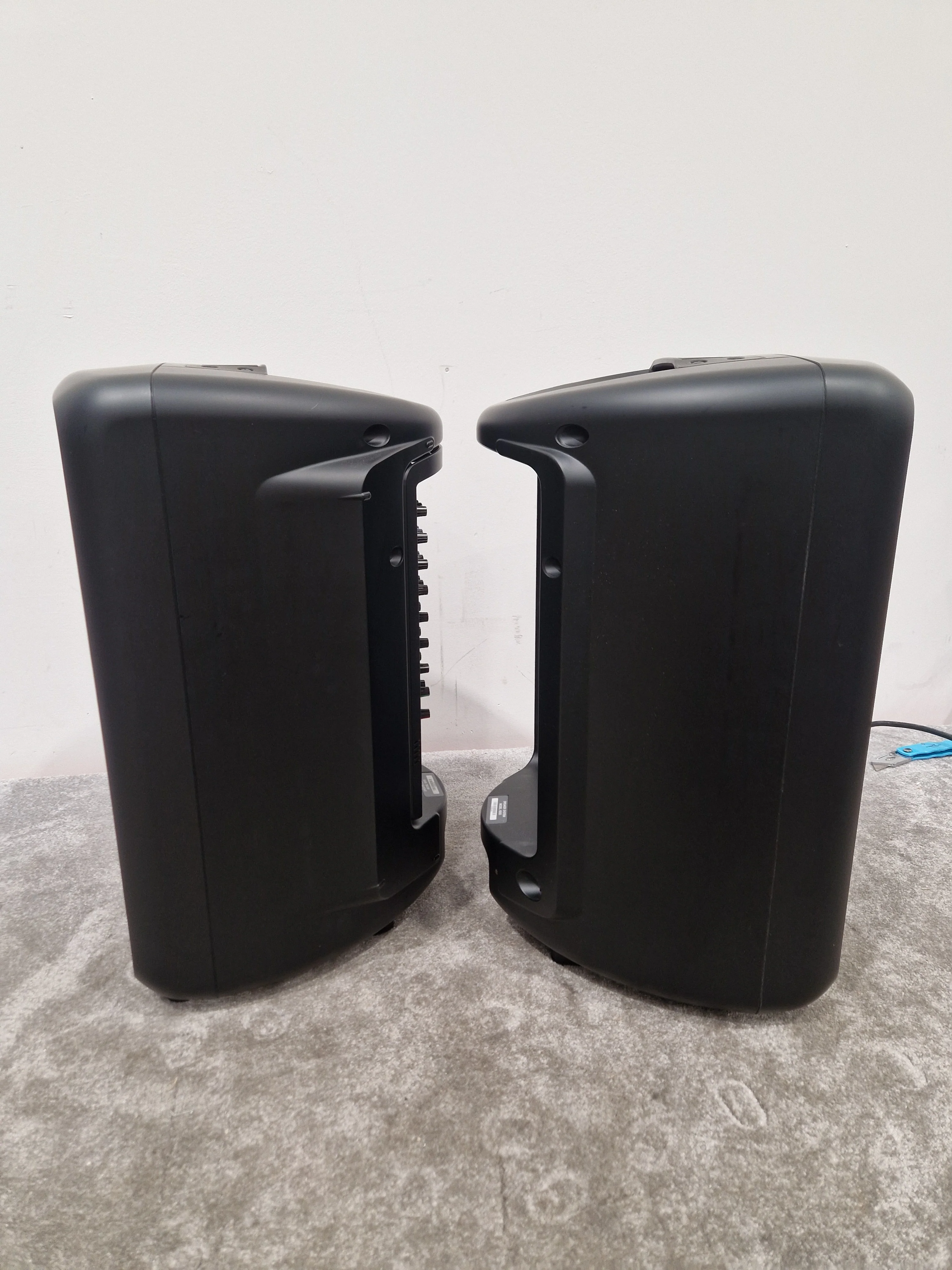 Yamaha Stagepas 600i Pair - Portable PA System, 600W - Excellent w/ Soft Case - Image 3