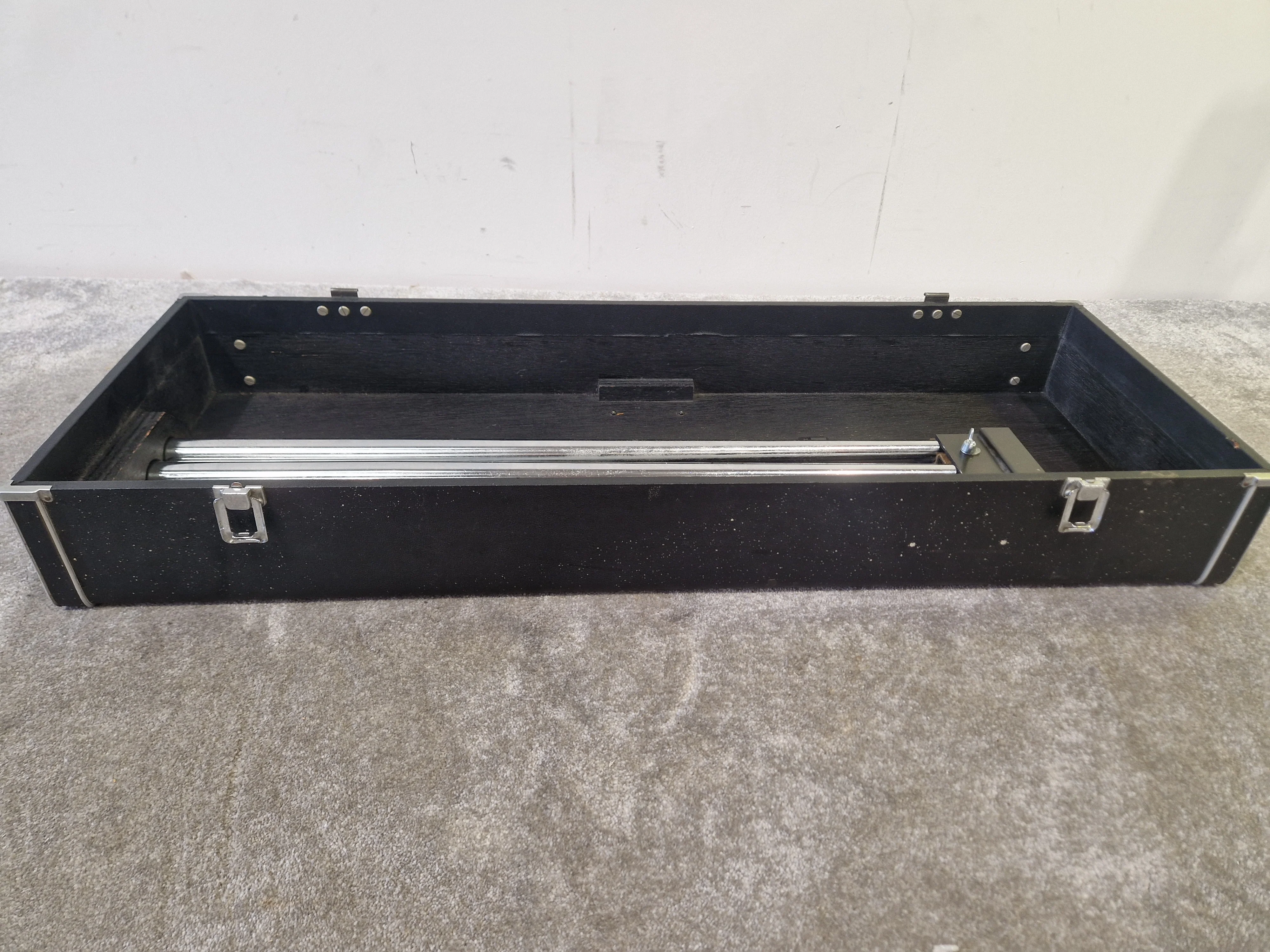 Yamaha SY-2 – Monophonic Analog Synth – Aftertouch Keyboard – Very Good Vintage w/ Case + Legs - Image 16