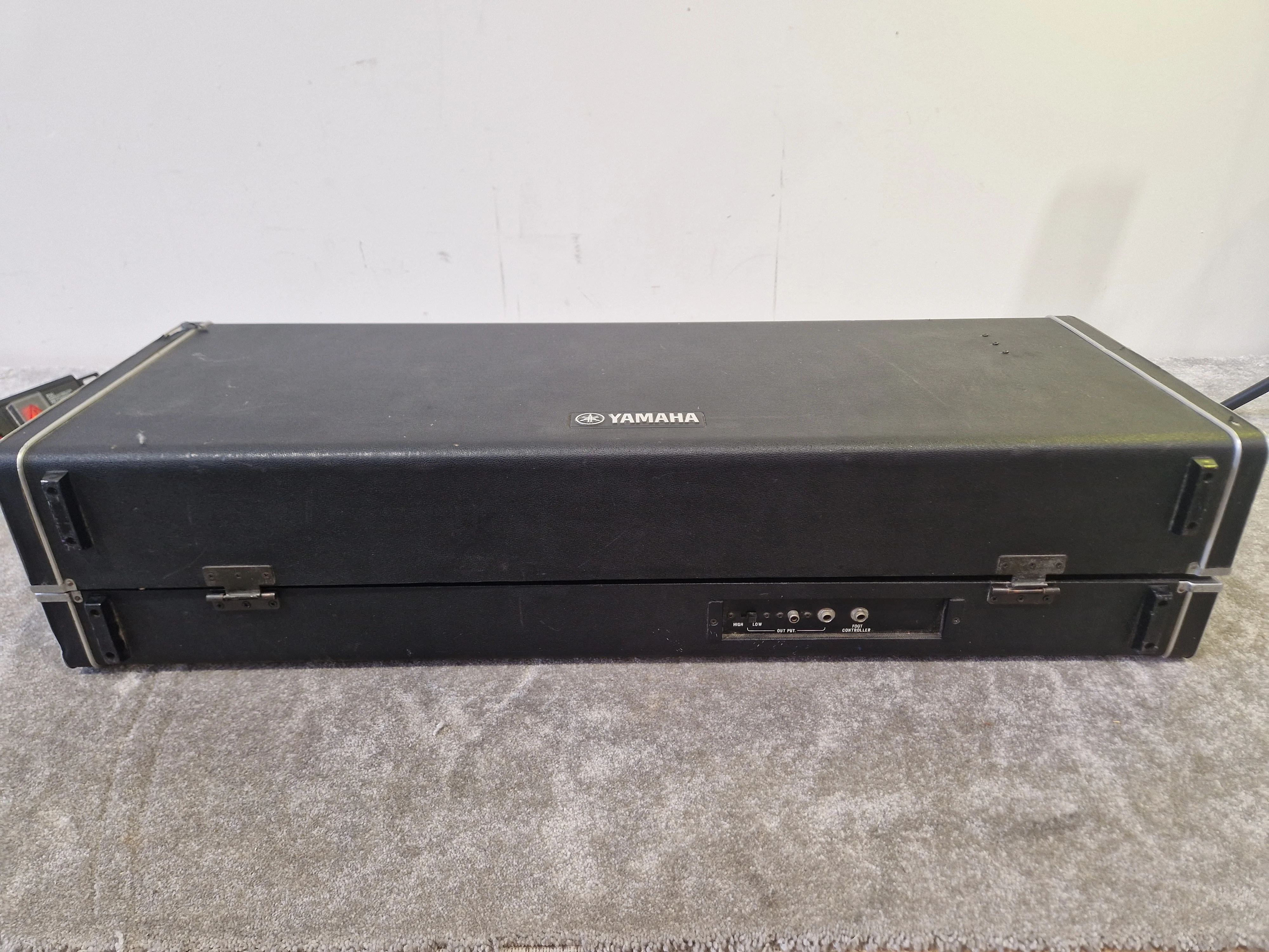Yamaha SY-2 – Monophonic Analog Synth – Aftertouch Keyboard – Very Good Vintage w/ Case + Legs - Image 3