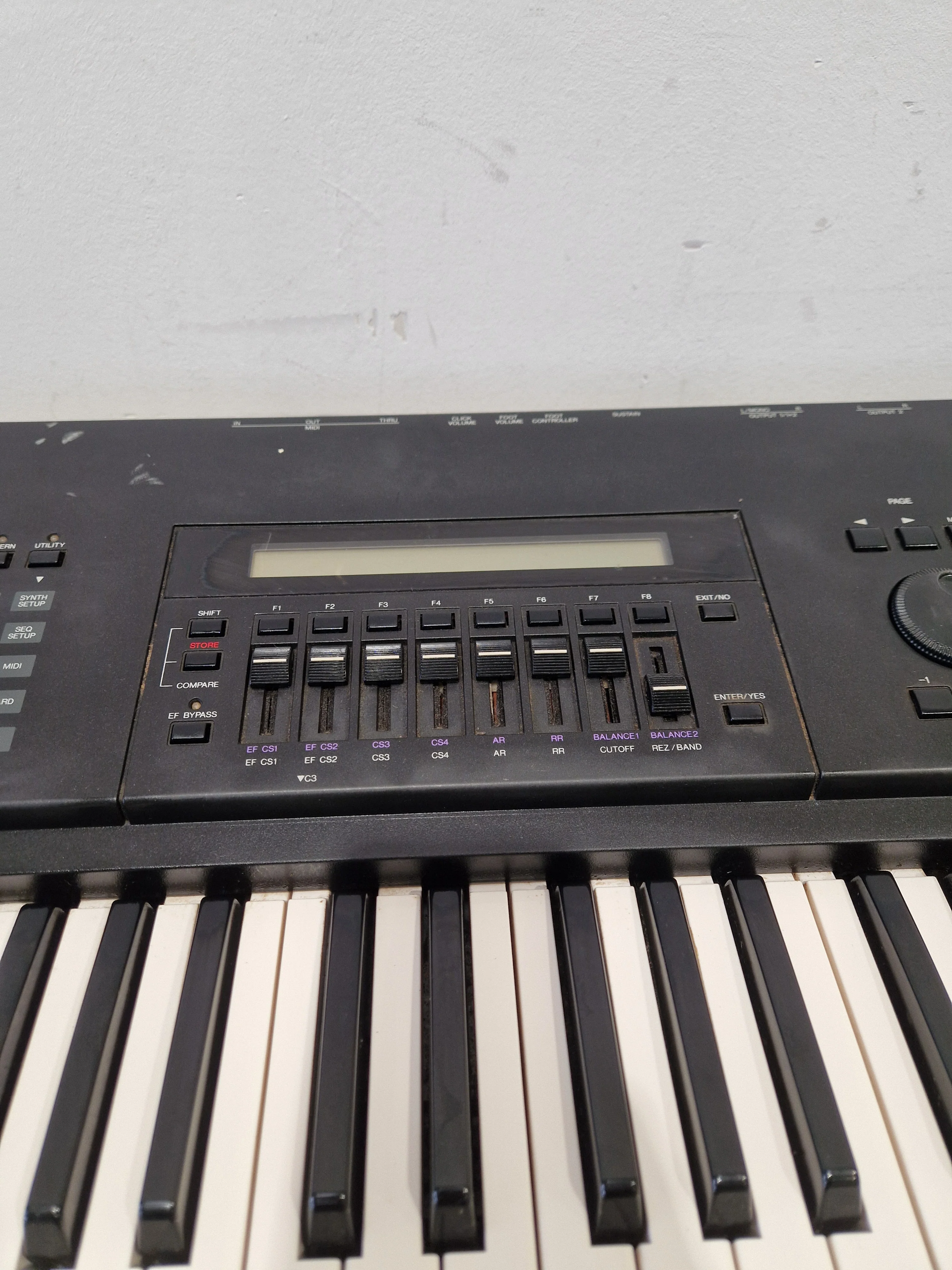 YAMAHA SY85 - Advanced Music Workstation - Fair w/ Power Supply - Image 14