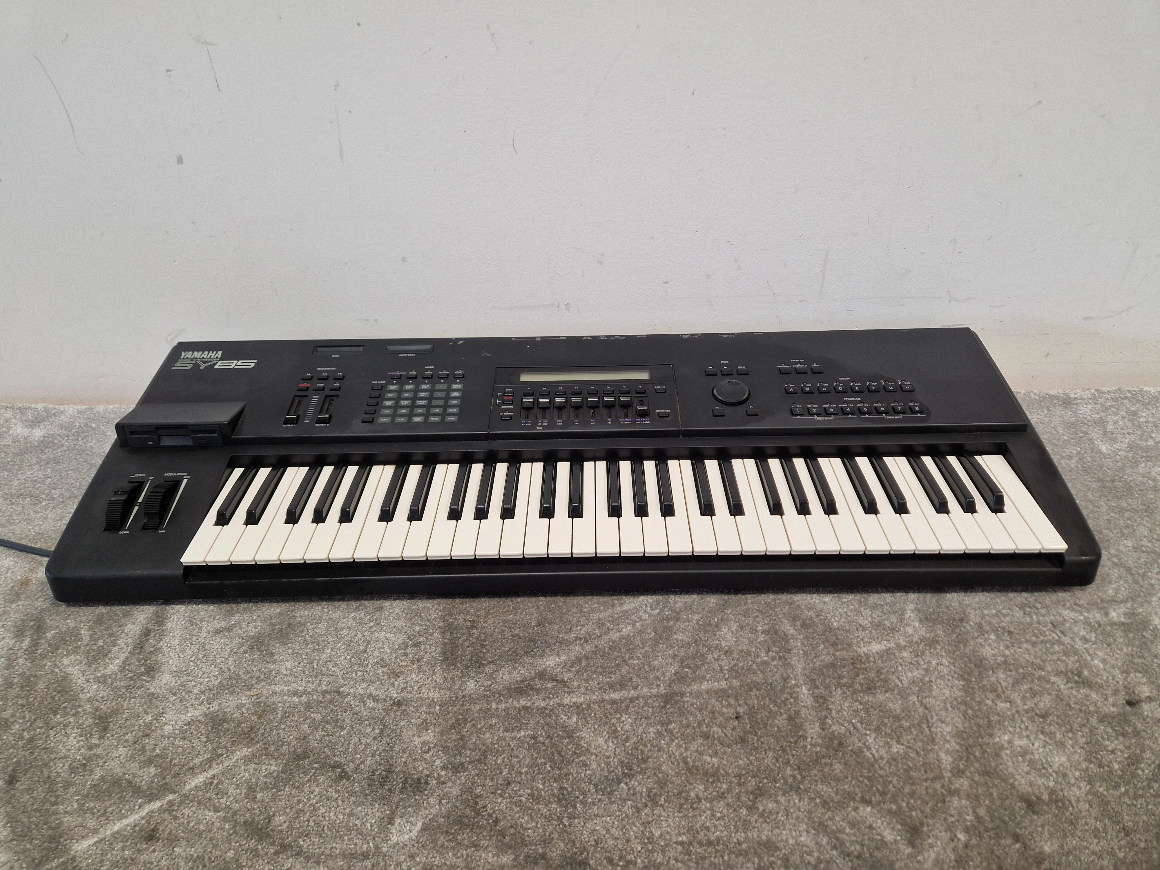 YAMAHA SY85 - Advanced Music Workstation - Fair w/ Power Supply - Image 9