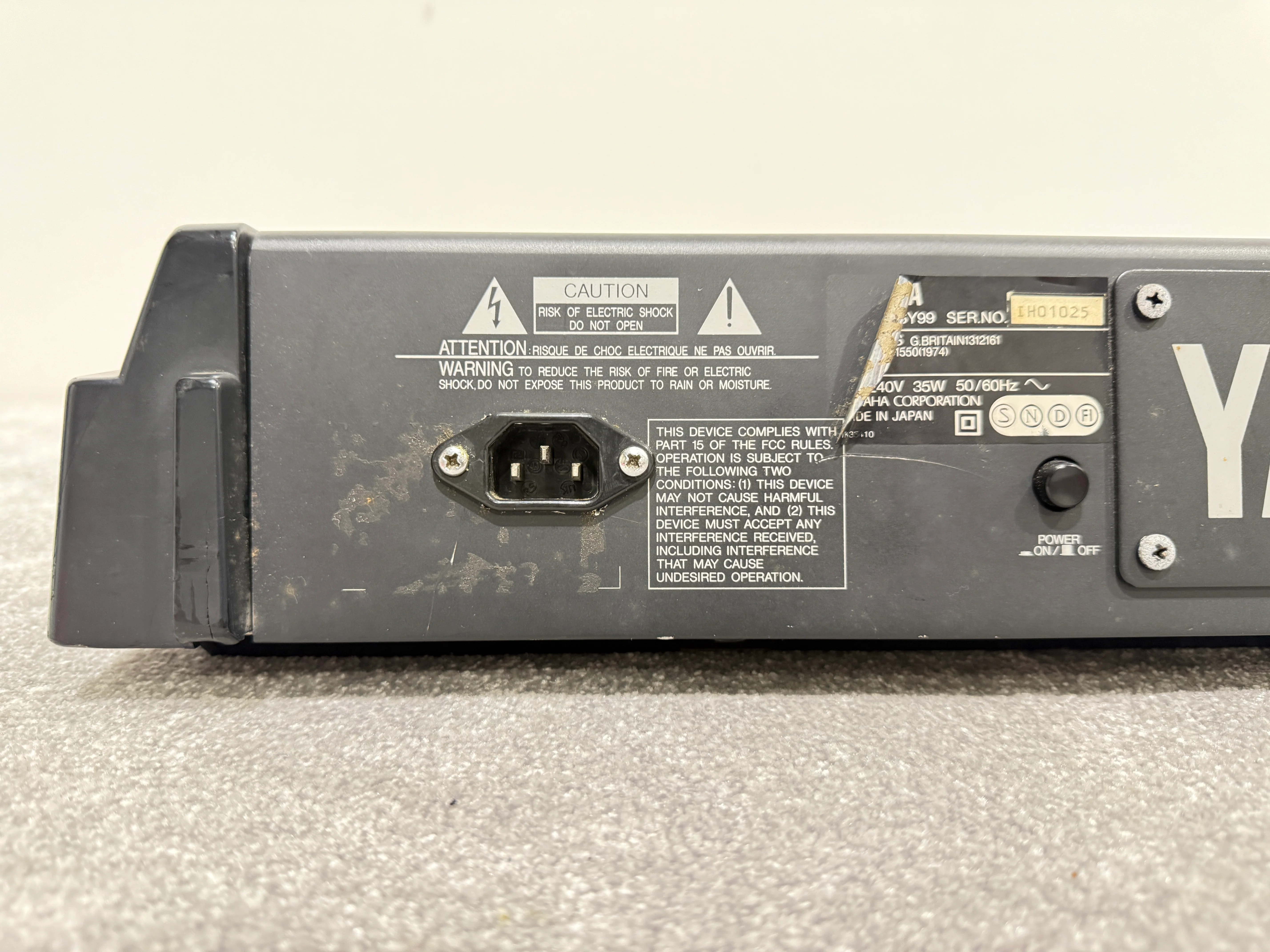 Yamaha SY99 Keyboard Synthesiser - Image 21
