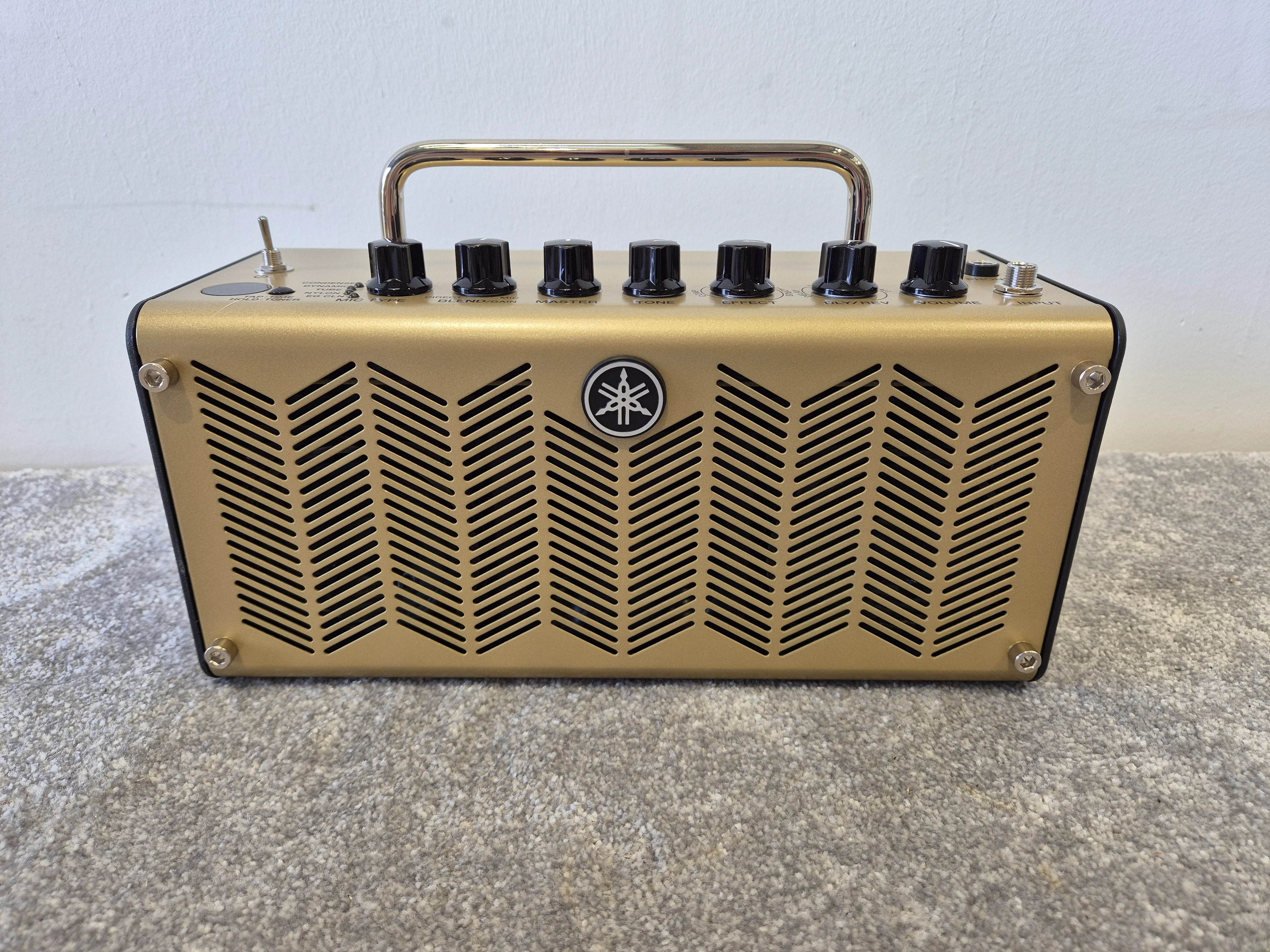 Yamaha THR5A - Electro-Acoustic Guitar Amplifier w/ Original Box - Image 2