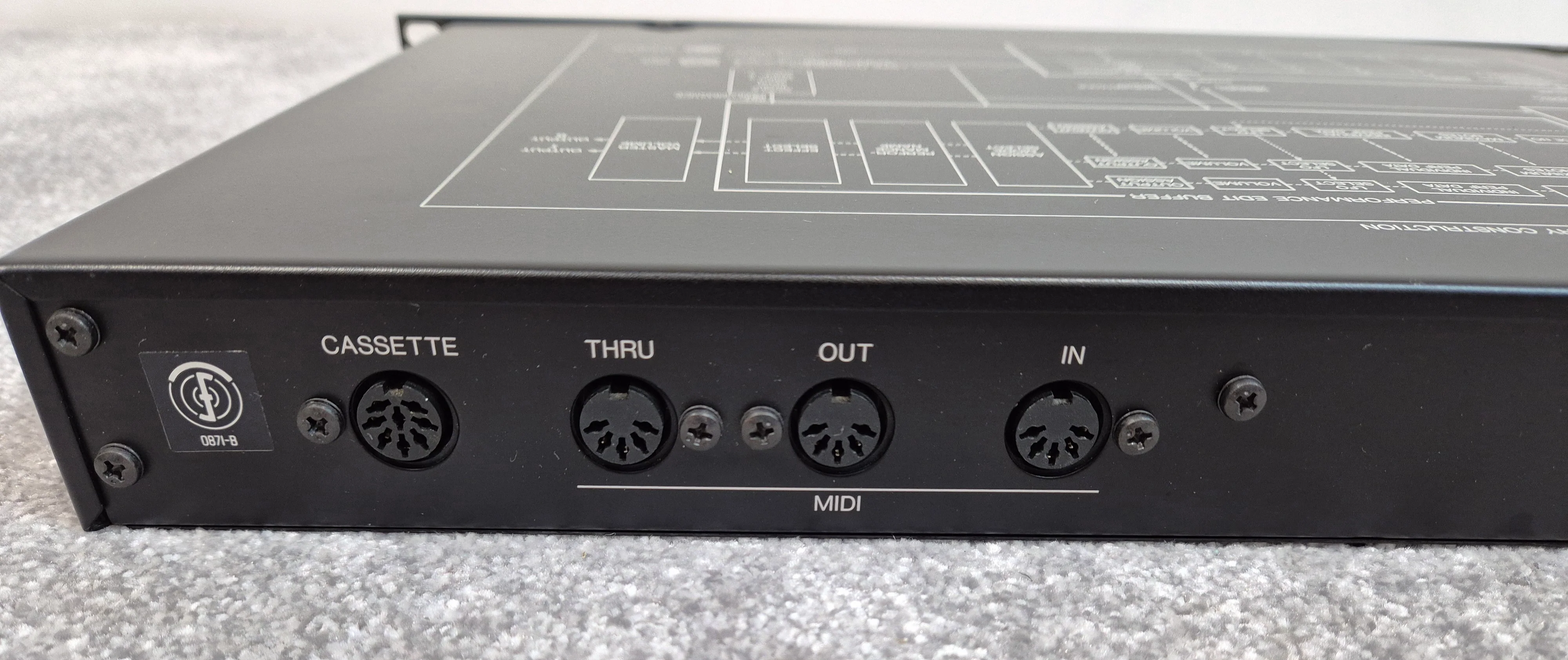 Yamaha TX81Z - Rack Mounted Frequency Modulation Music Synthesizer - Image 9