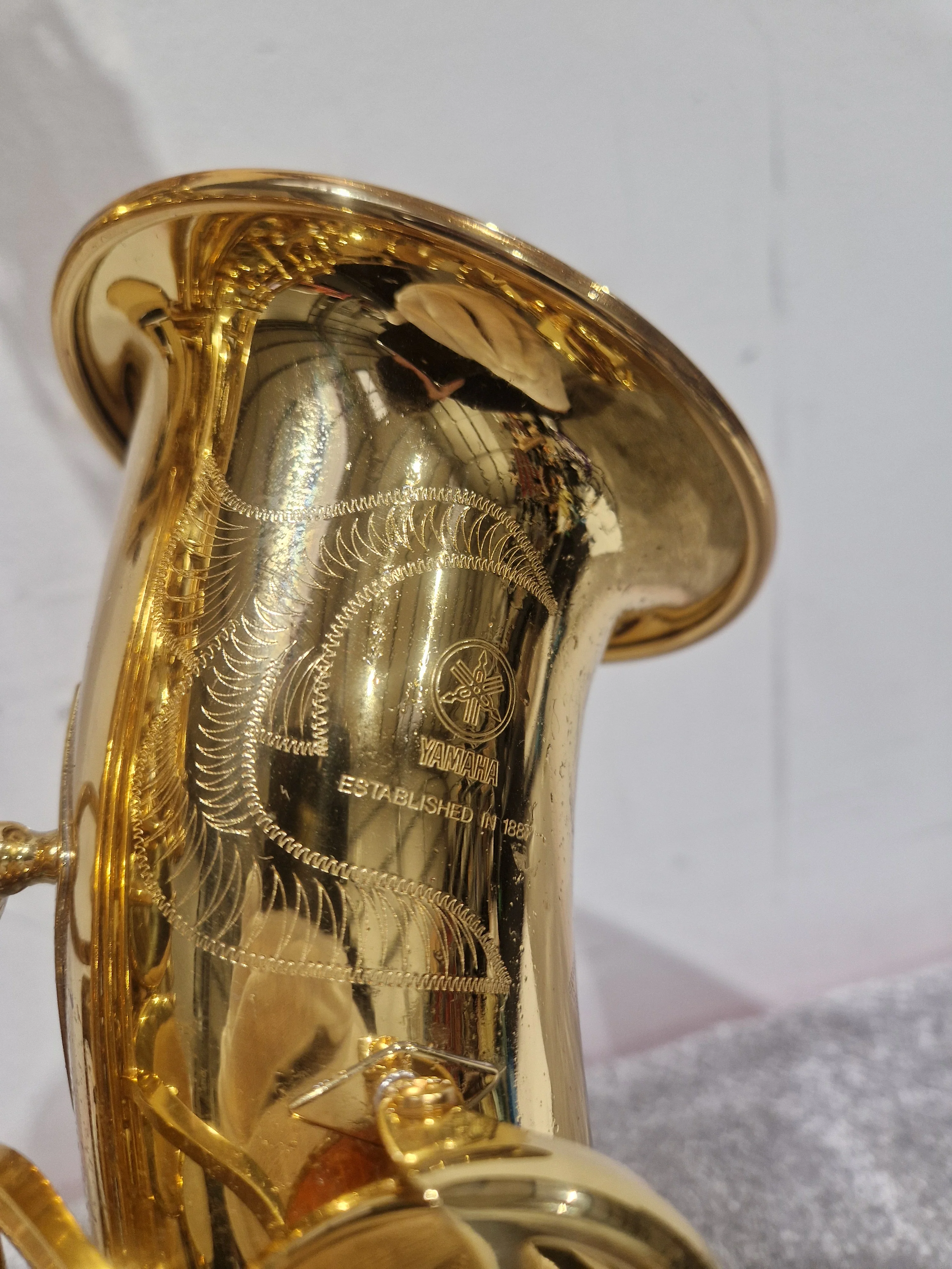 Yamaha YAS-62 - Alto Saxophone - Lacquered Brass - Excellent w/ Hard Case - Image 11