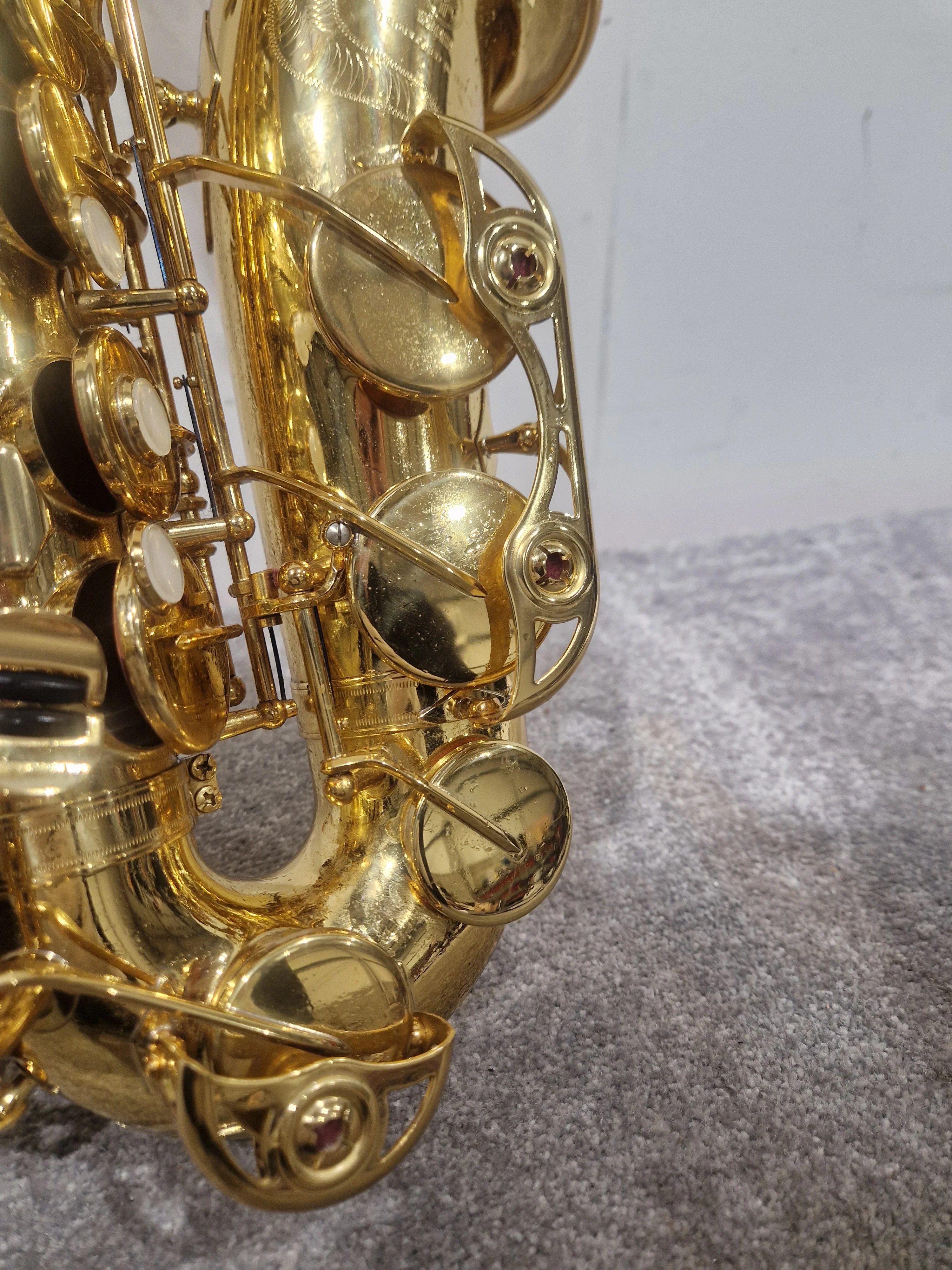 Yamaha YAS-62 - Alto Saxophone - Lacquered Brass - Excellent w/ Hard Case - Image 13