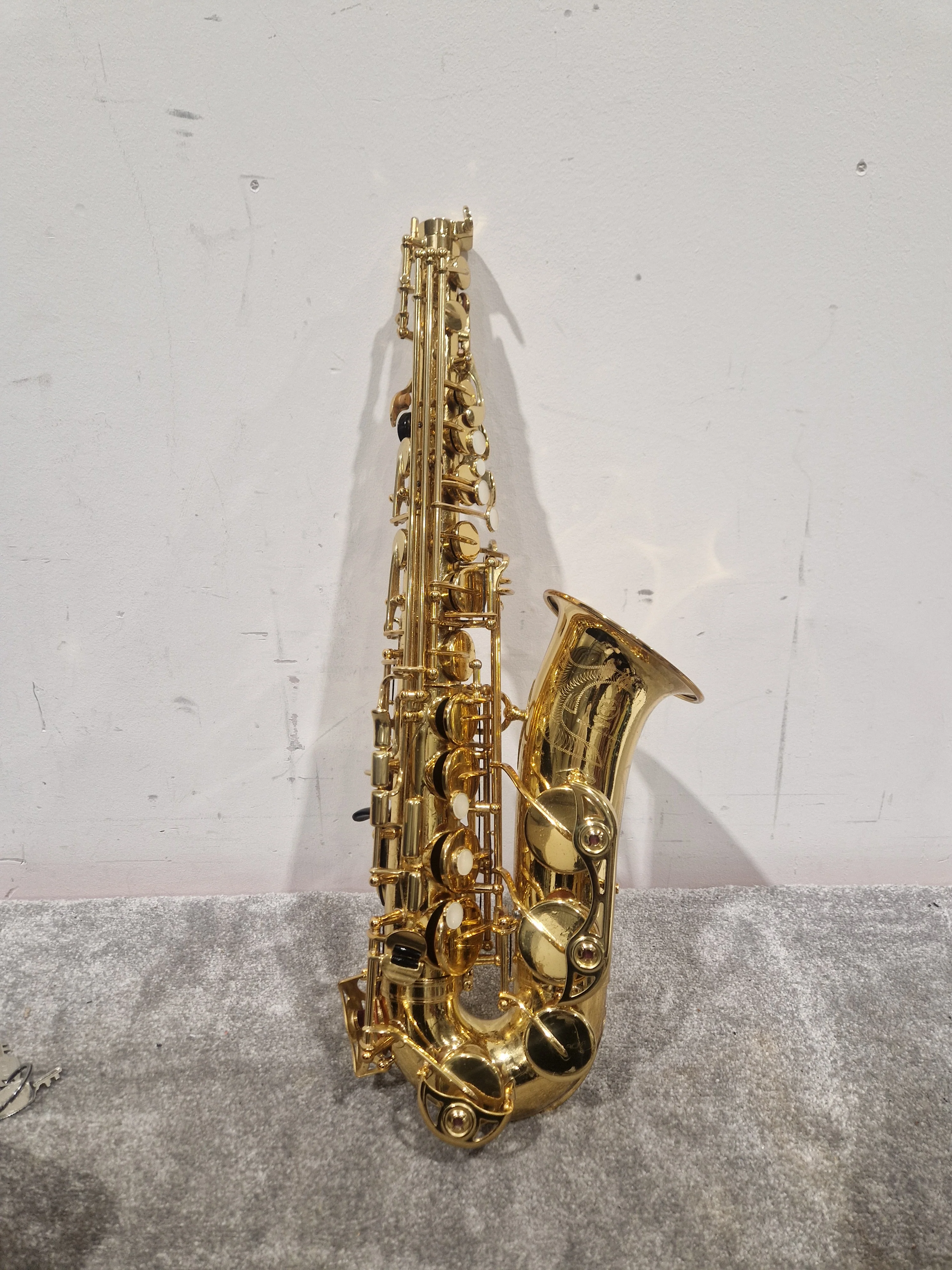Yamaha YAS-62 - Alto Saxophone - Lacquered Brass - Excellent w/ Hard Case - Image 2