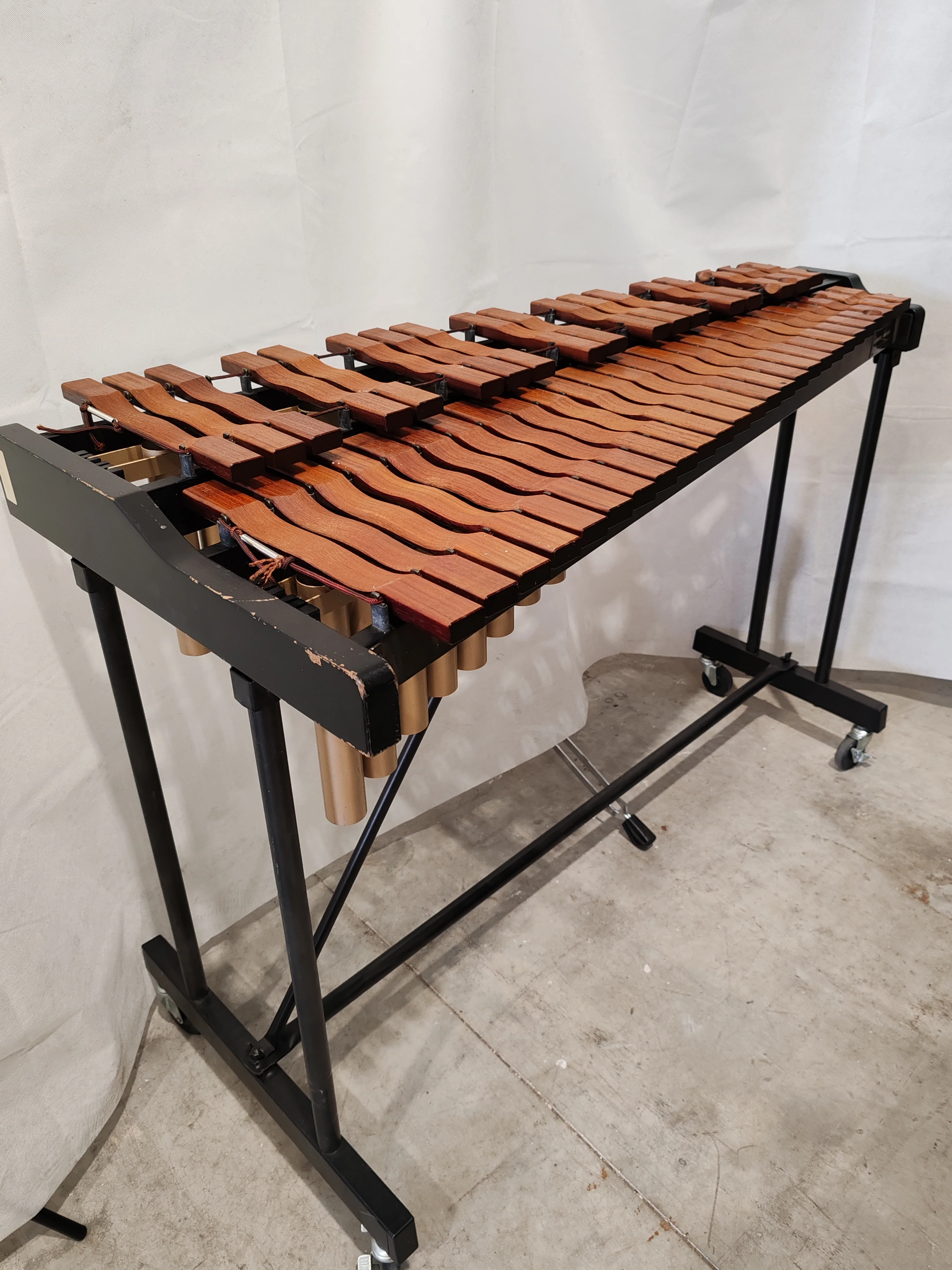 Yamaha YX-135 – 3.5 Octave Padauk Bar Xylophone – Very Good - Image 12