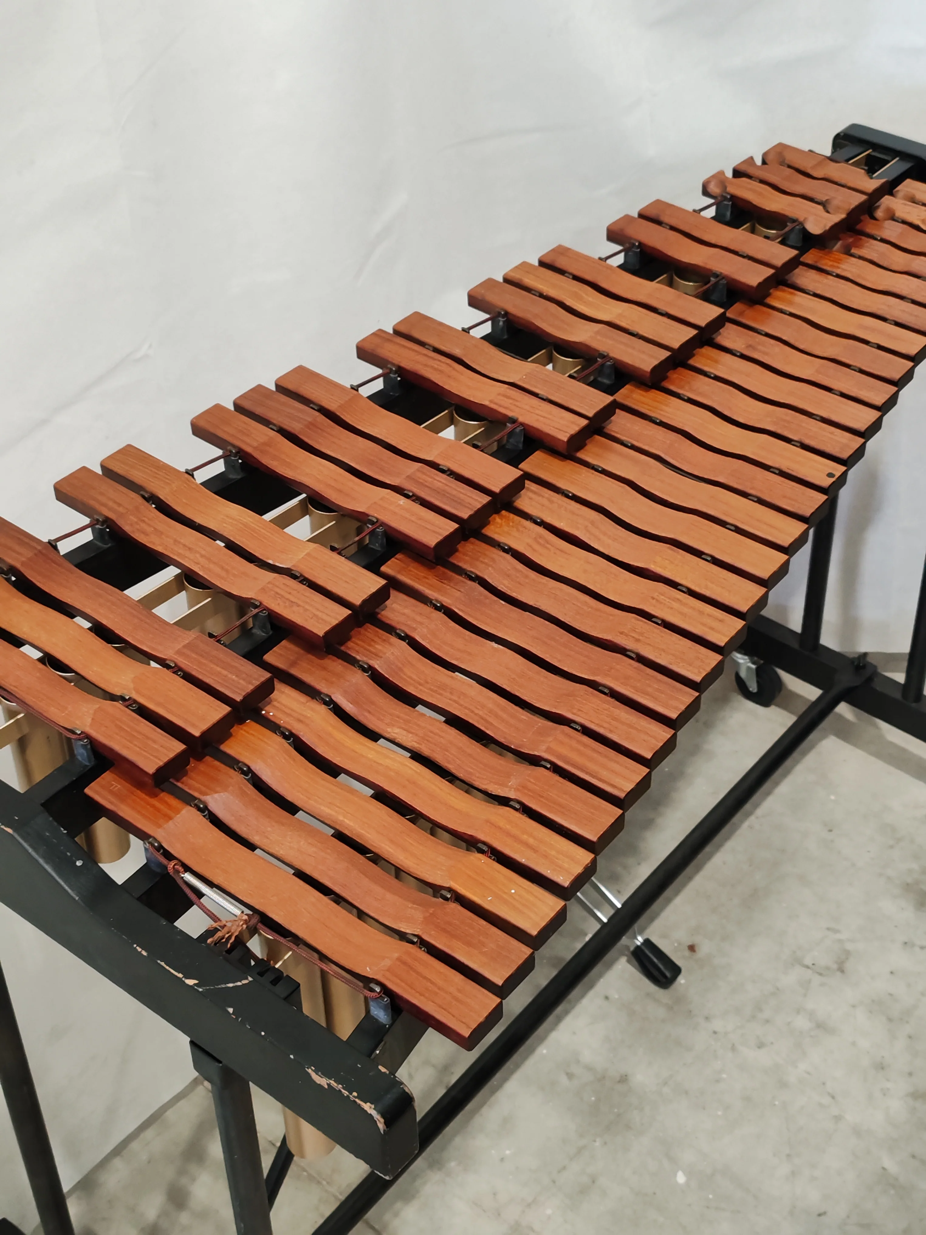 Yamaha YX-135 – 3.5 Octave Padauk Bar Xylophone – Very Good - Image 8