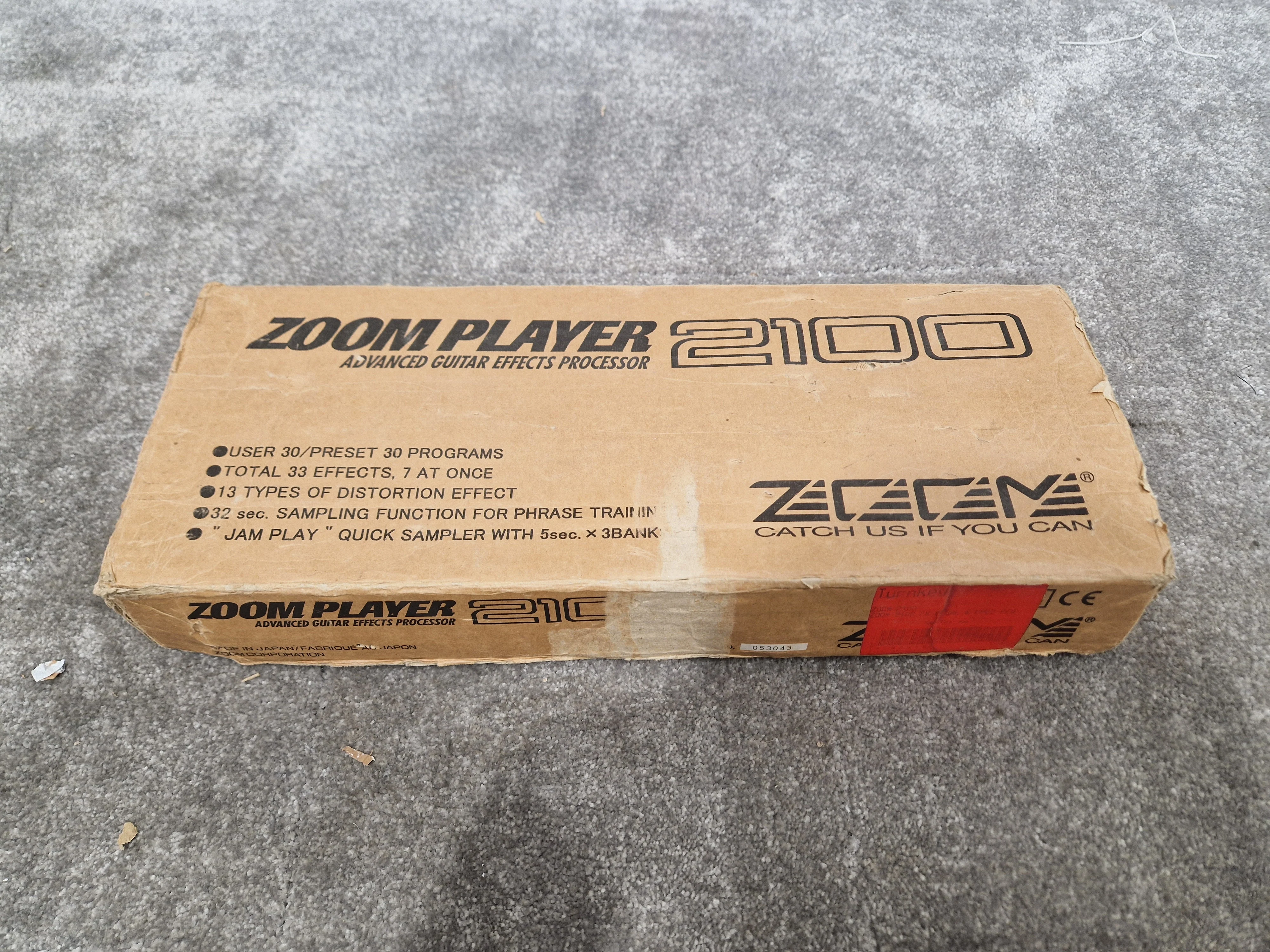 Zoom 2100 Effects Pedal - Multi-Effects, 24-bit Processing - Very Good w/ Original Box & Power Supply & Manuals - Image 9