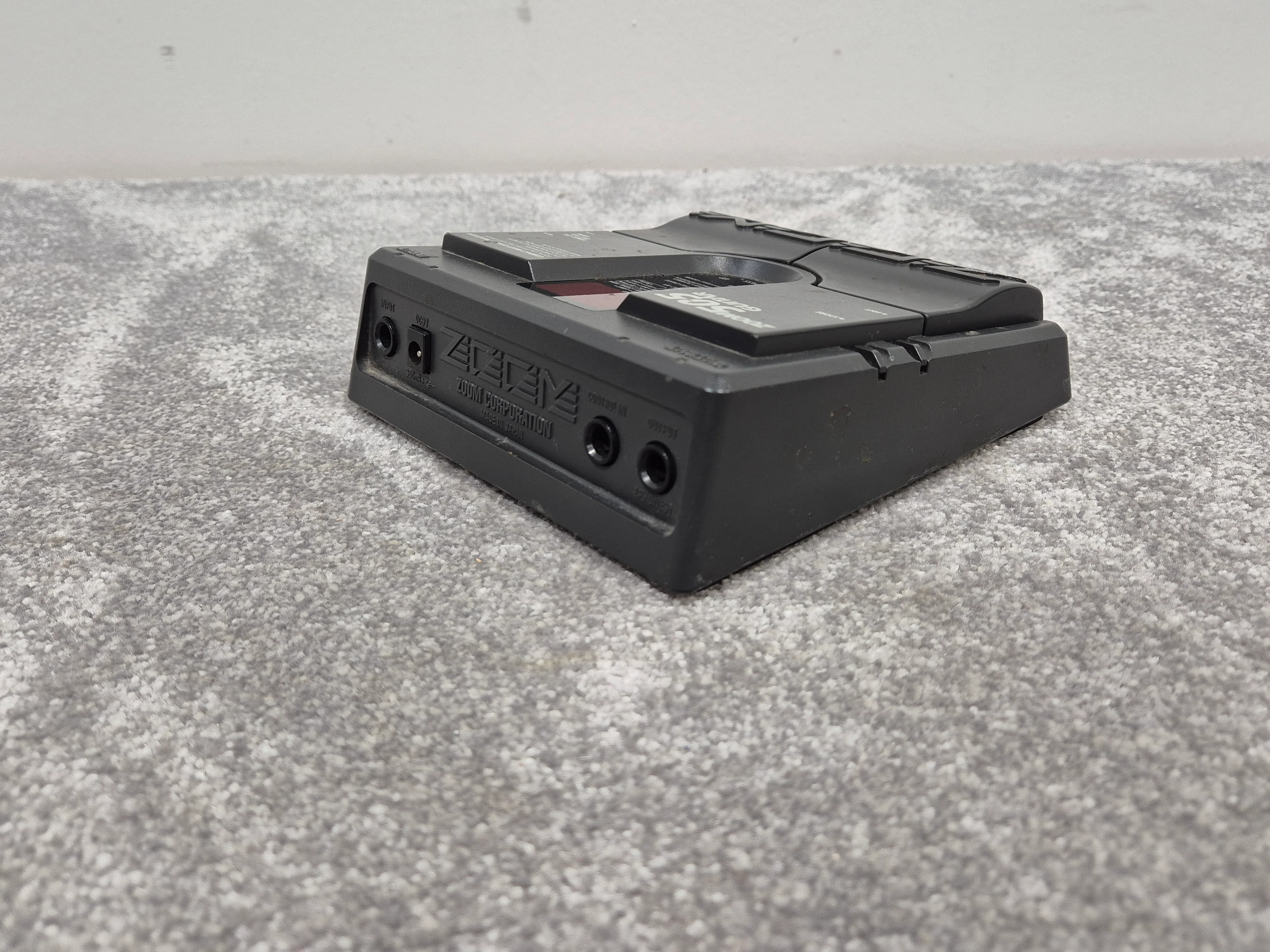 Zoom 505 Guitar Pedal - Multi-Effects Guitar Pedal - Image 3