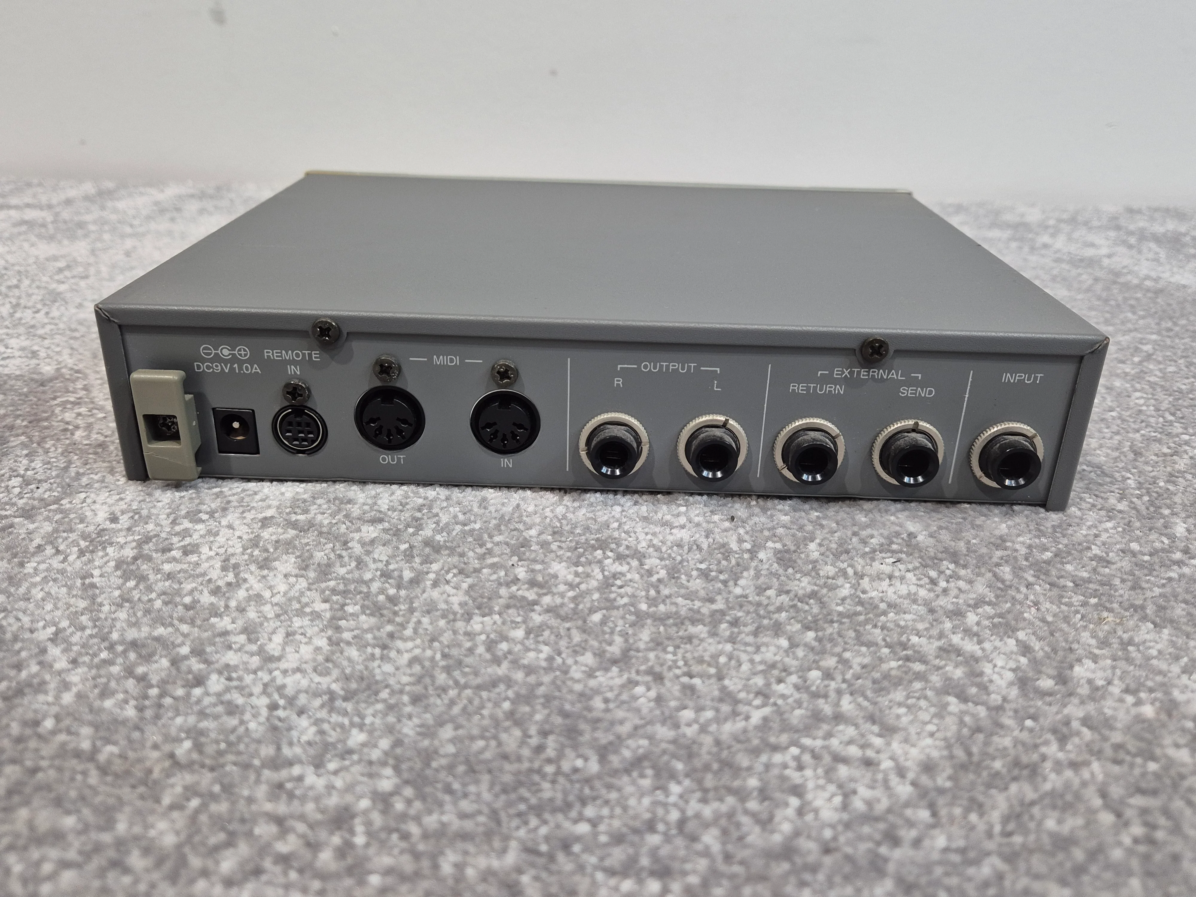 Zoom 9030 - Advanced Instrument Multi Effects Processor (Spares or Repairs) - Image 5