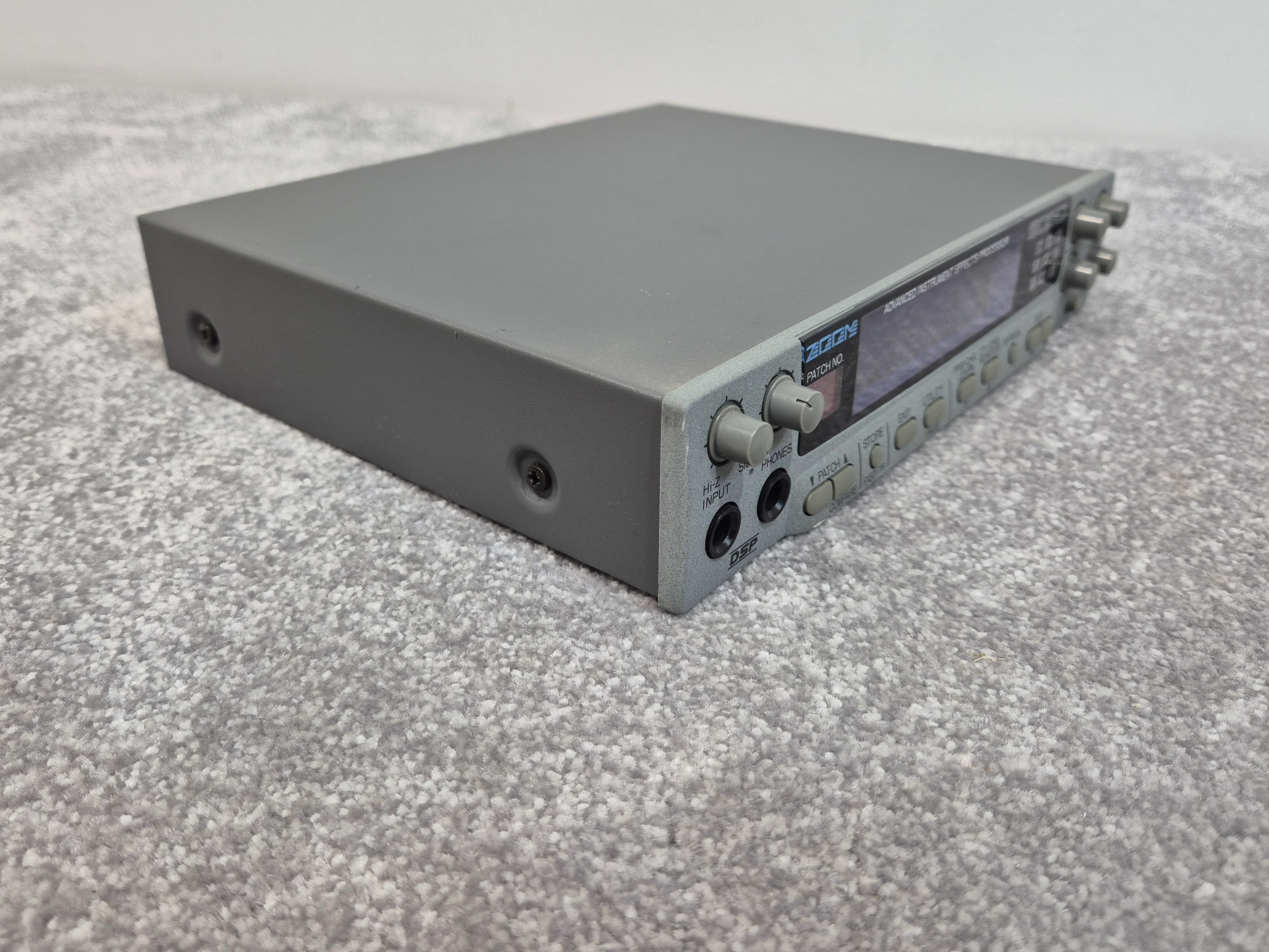 Zoom 9030 - Advanced Instrument Multi Effects Processor (Spares or Repairs) - Image 7