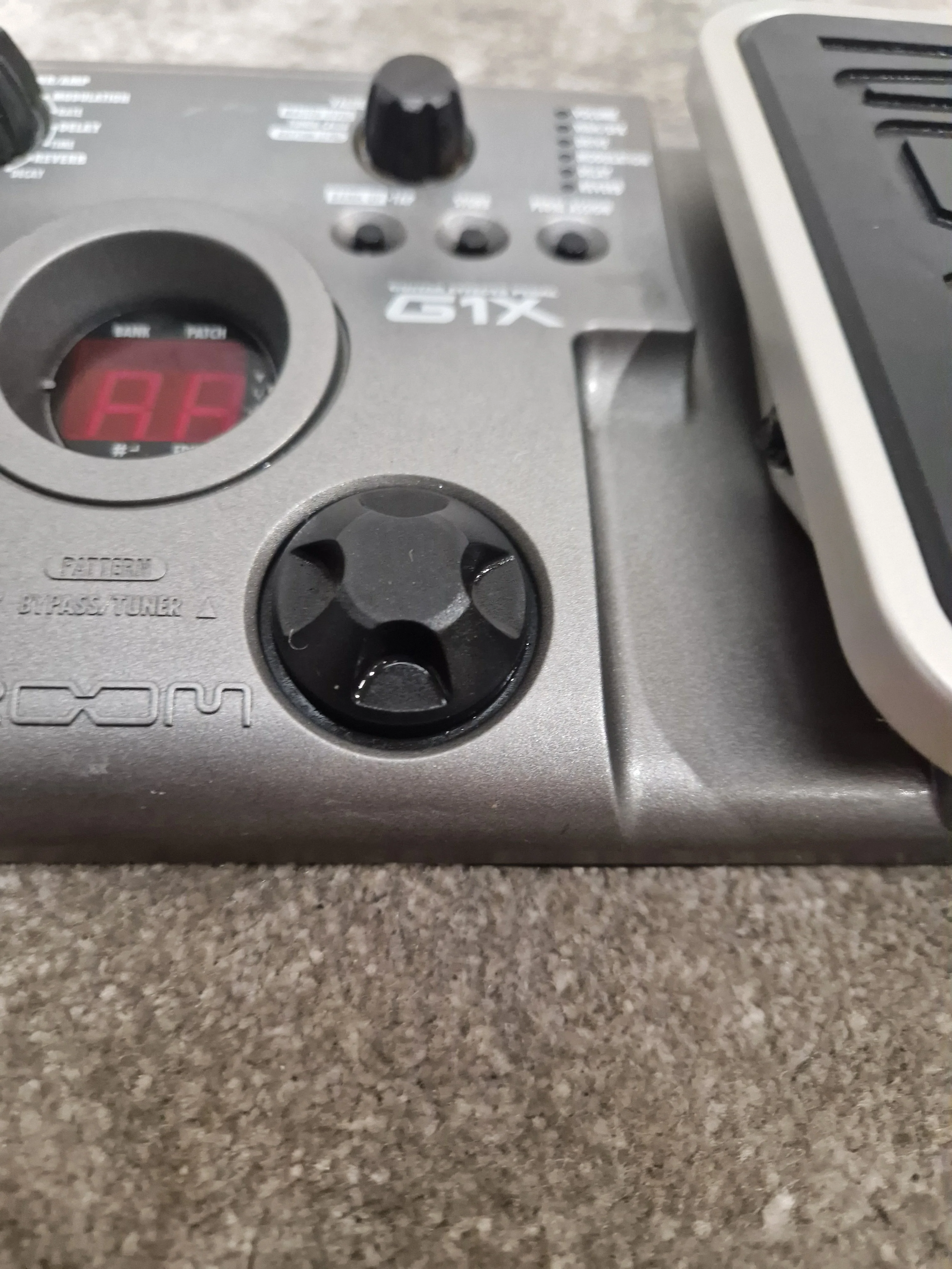 Zoom G1X - Effects Pedal - Good - Image 8