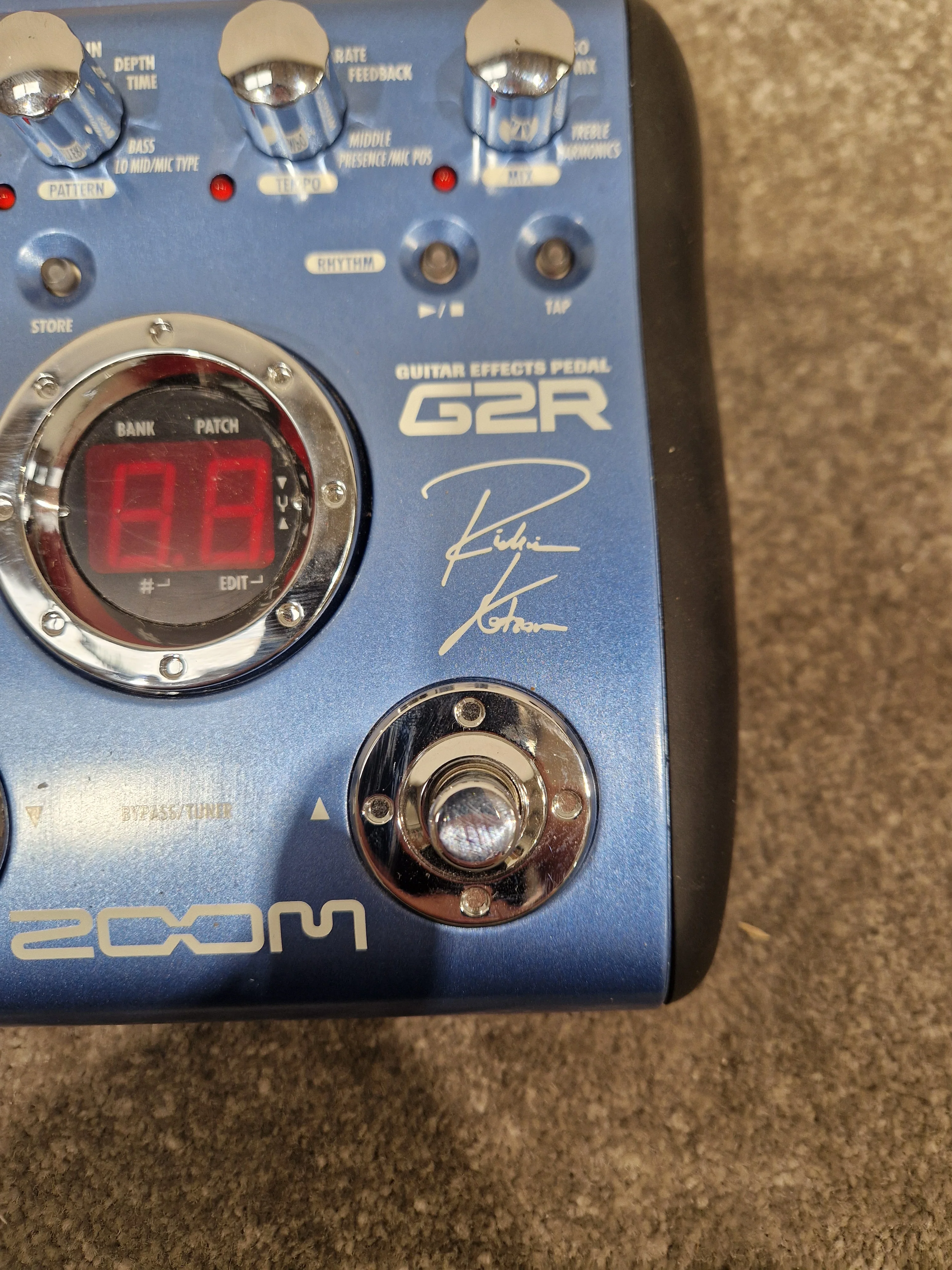Zoom G2R Richie Kotzen Signature Edition Effects Pedal - Signature Model, Multi-Effects - Excellent w/ Original Box & Power Supply & Manuals - Image 10