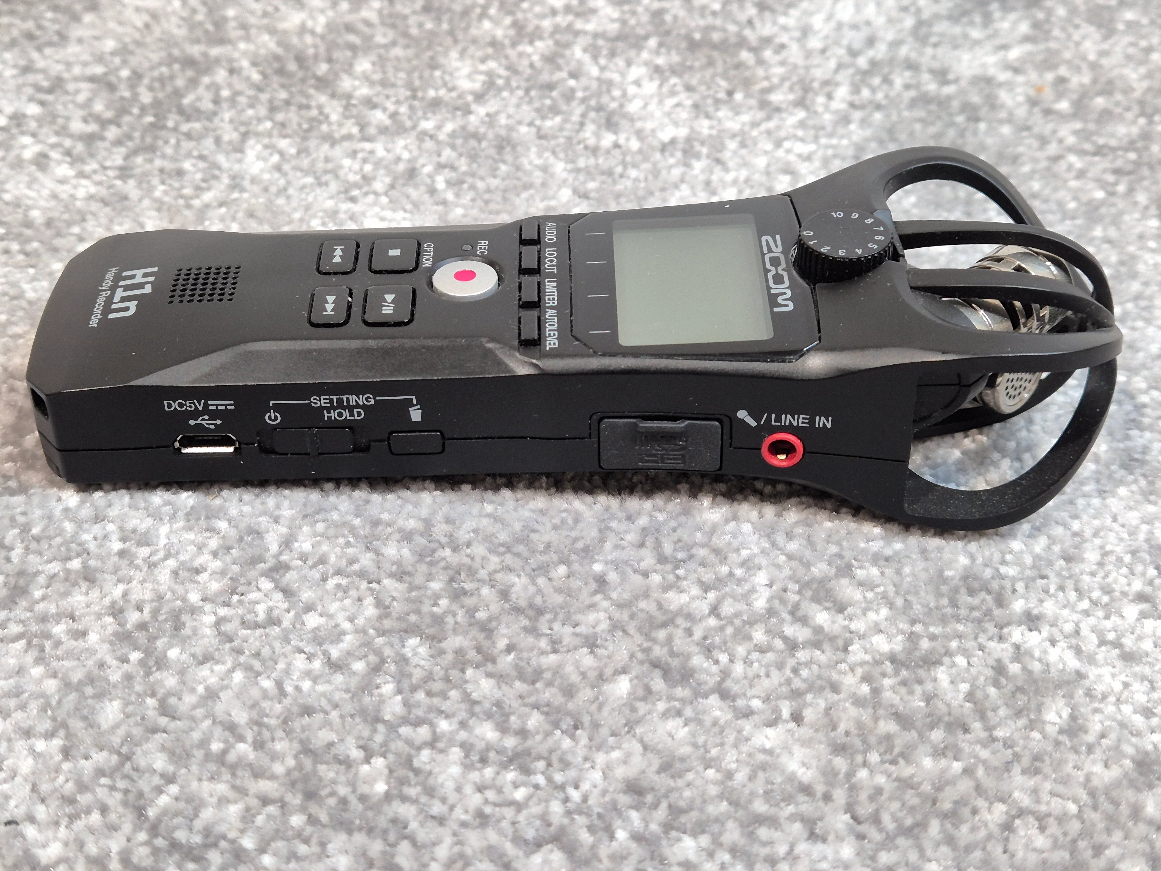 Zoom H1n - Portable High-Resolution Audio Recorder with Original Box - Image 2