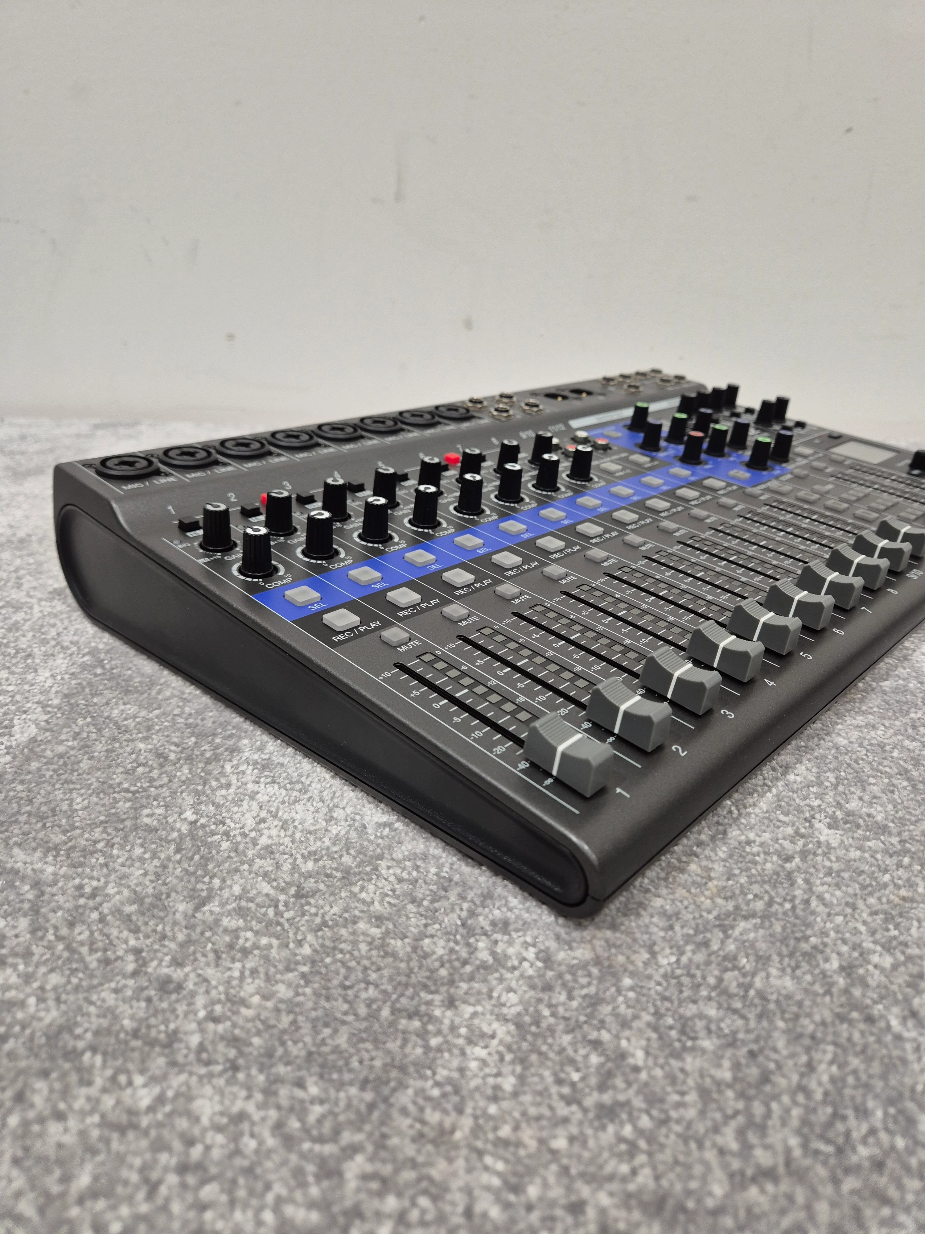 Zoom LiveTrack L12 - Digital Mixer and Multitrack Recorder w/ Original Box - Image 4